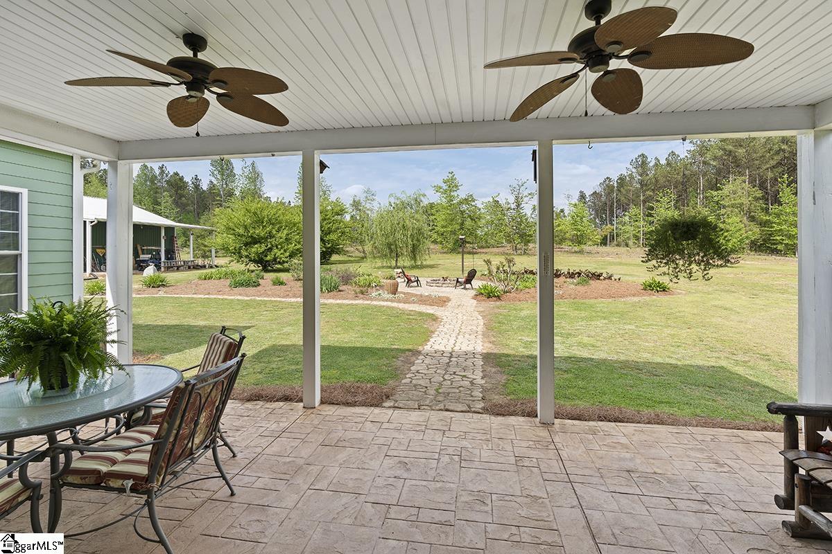 551 Chiply Road Property Photo 18