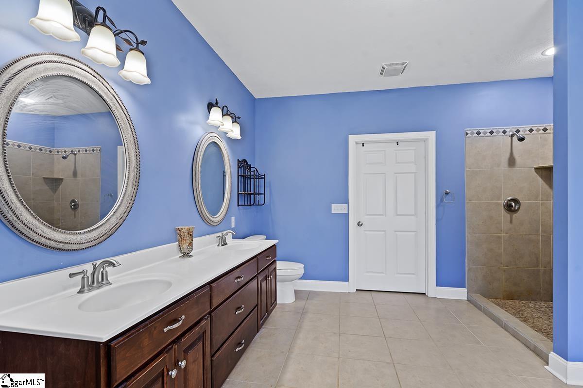 551 Chiply Road Property Photo 22