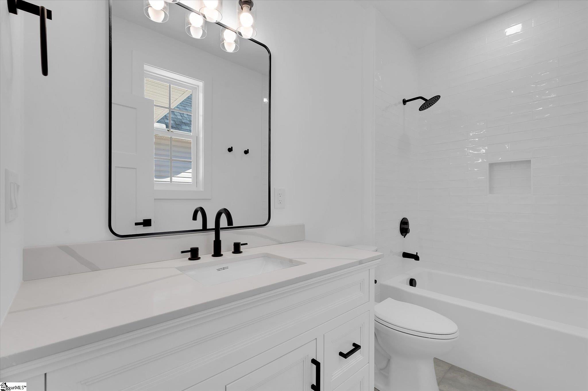 103 Bunker Lane Property Photo 18