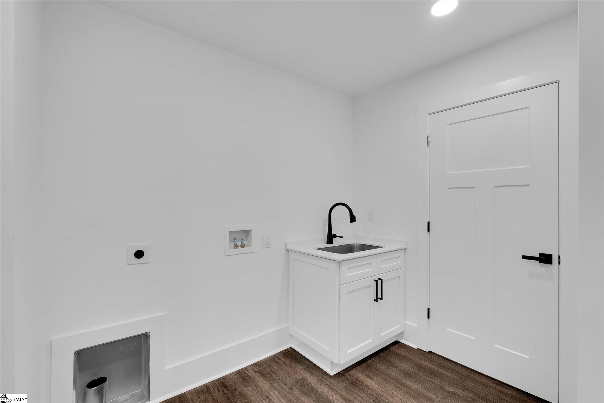 103 Bunker Lane Property Photo 21