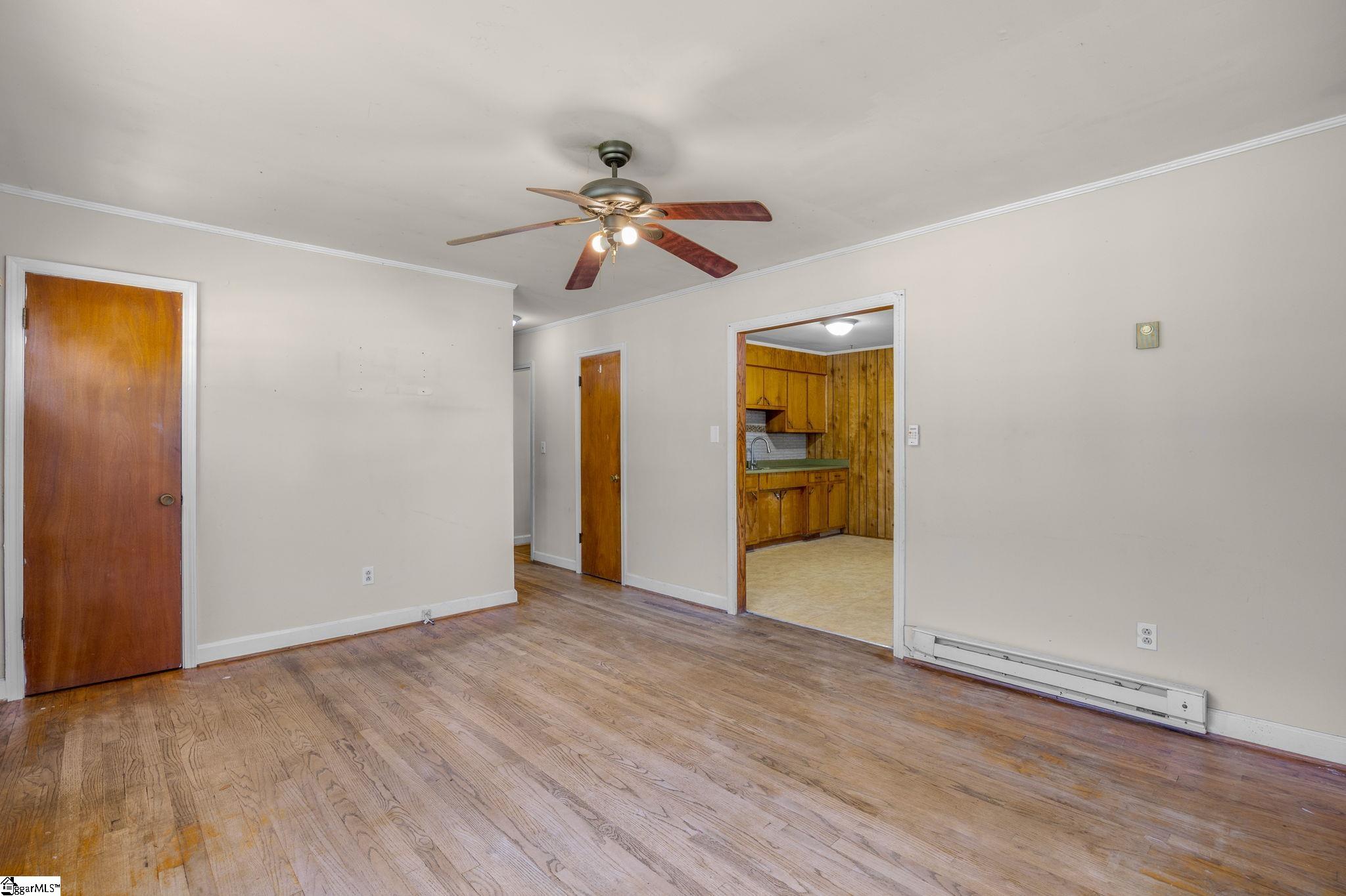 123 Paris View Drive Property Photo 5