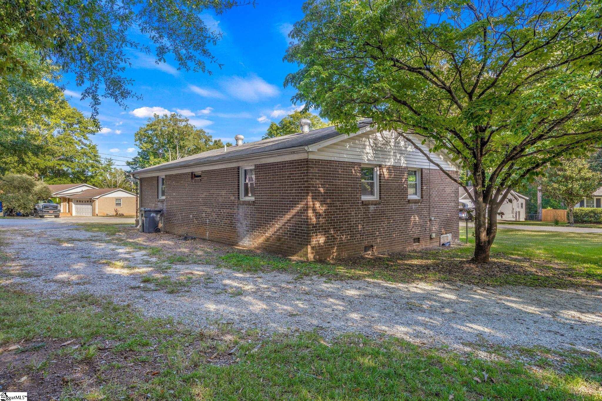 123 Paris View Drive Property Photo 21