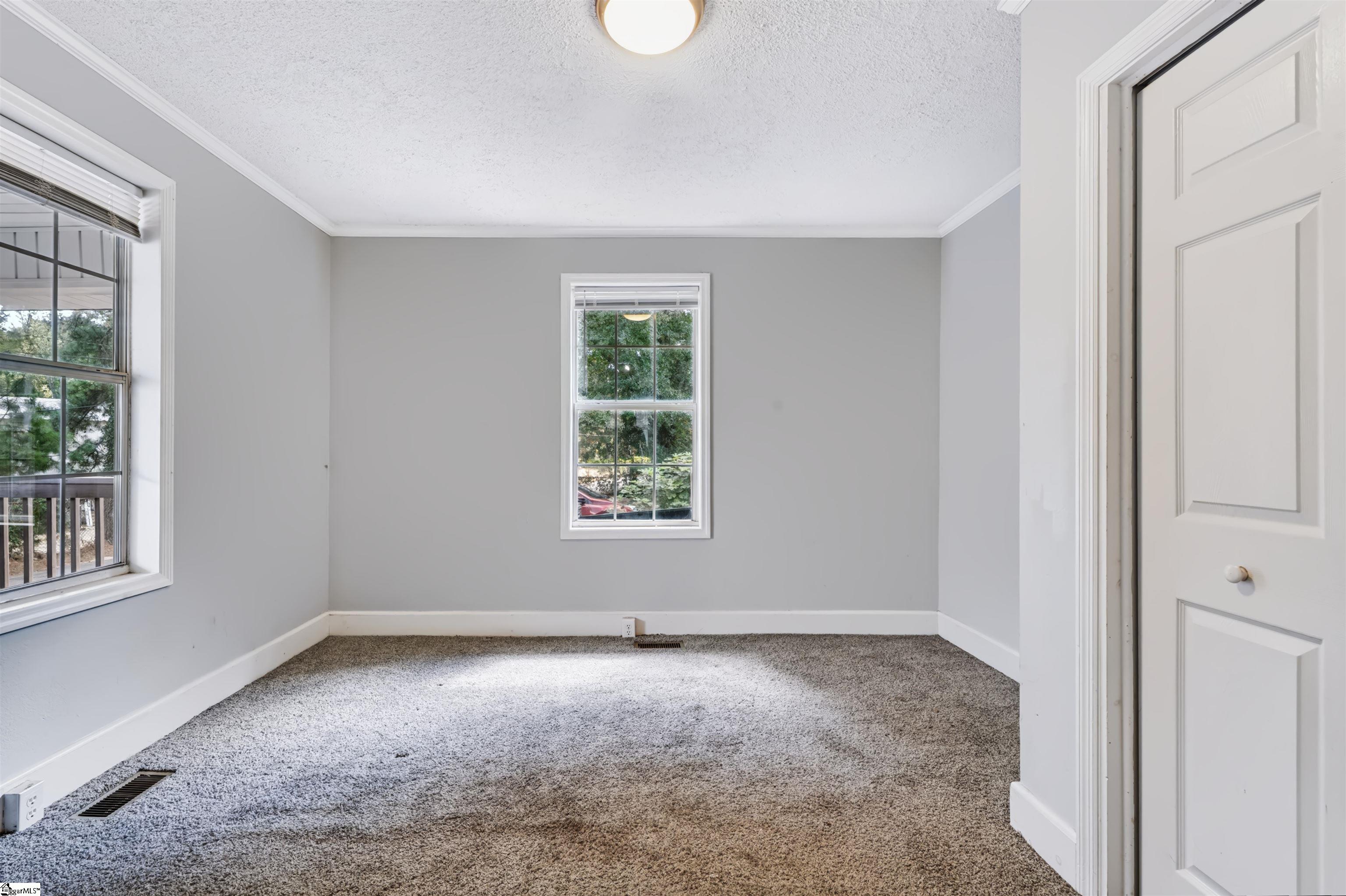 221 Church Street Property Photo 7