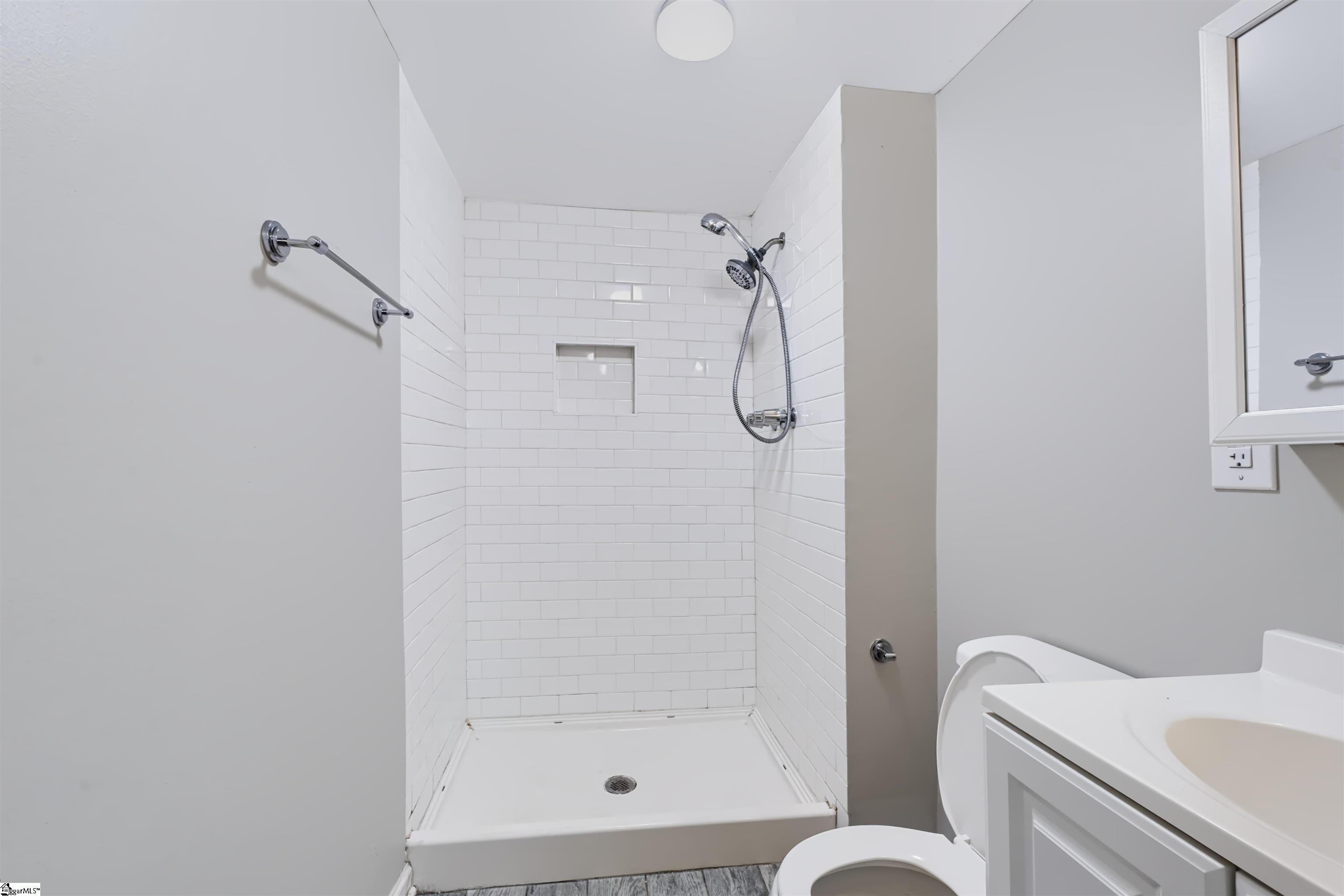 221 Church Street Property Photo 13