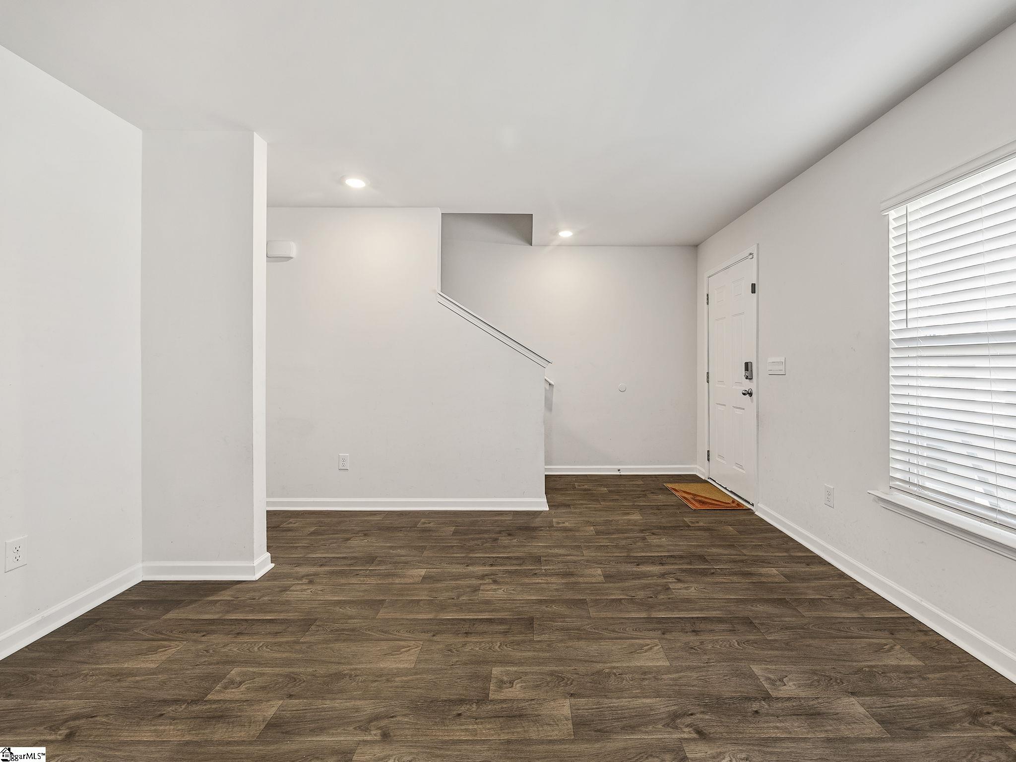 113 Foxcroft Court Property Photo 15