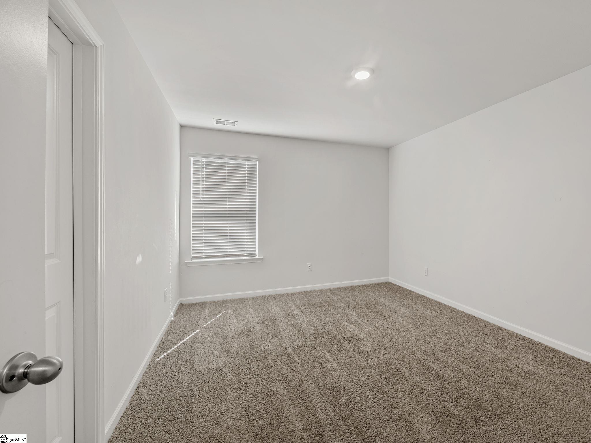113 Foxcroft Court Property Photo 24