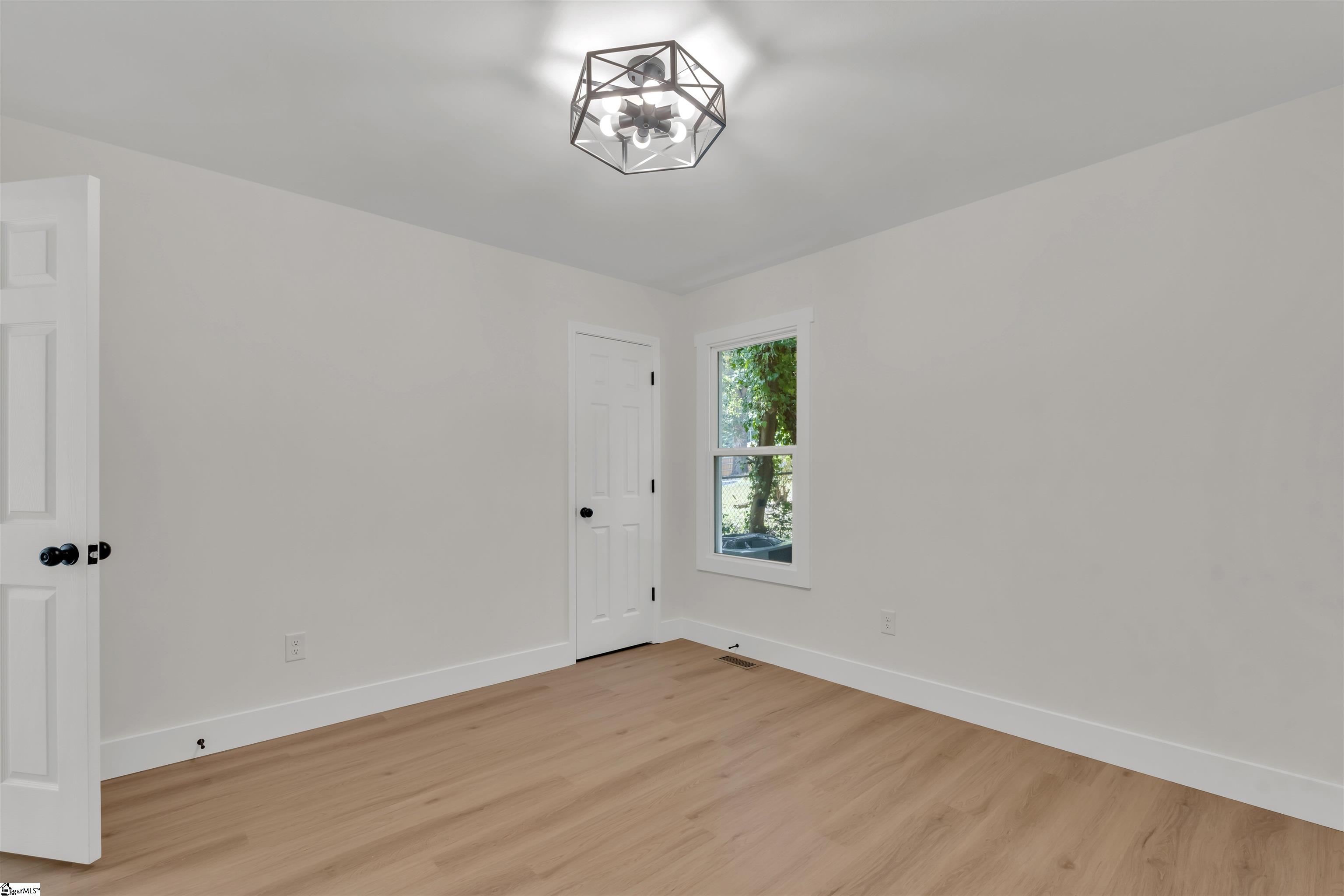 1 Cashmere Drive Property Photo 18