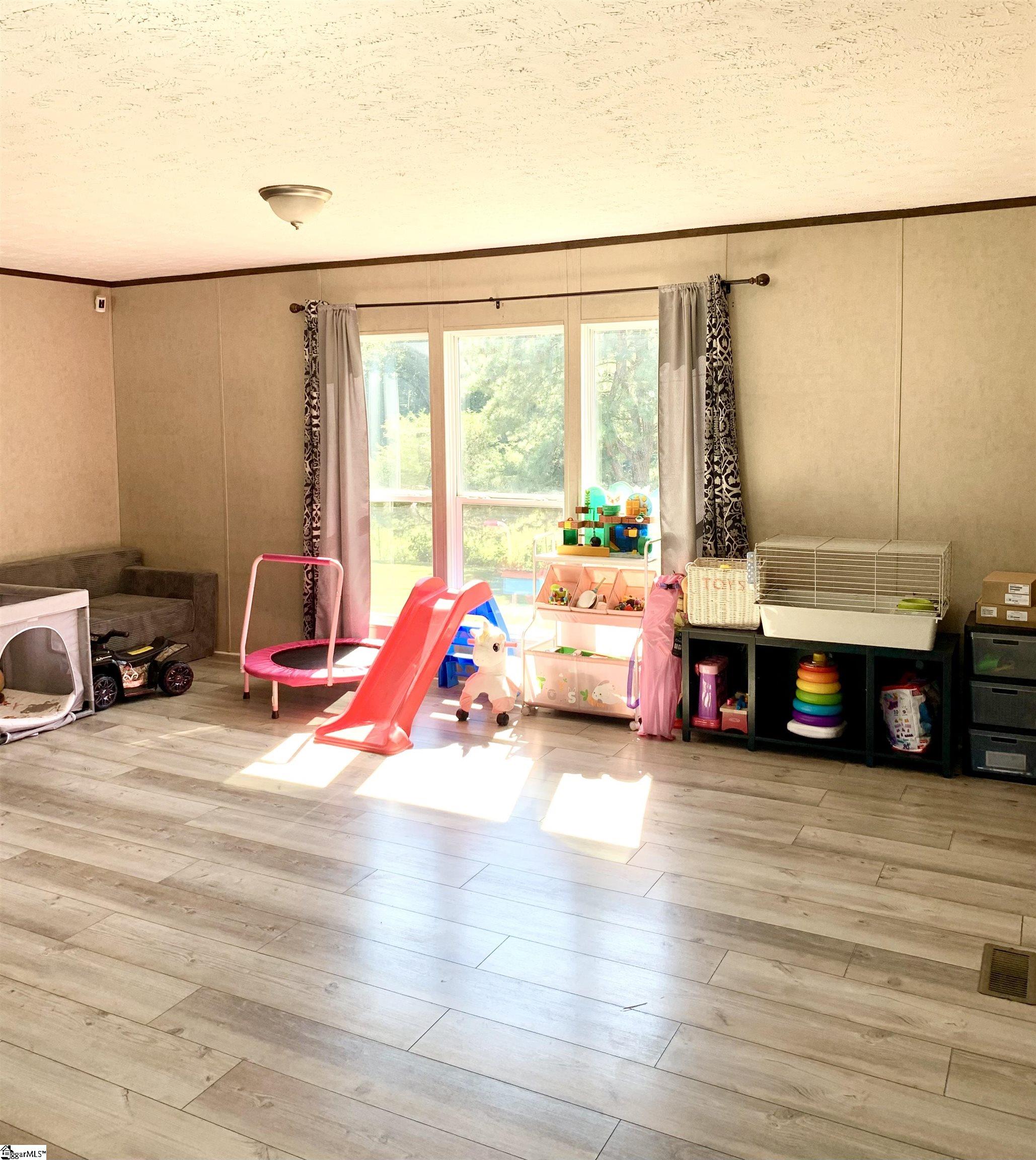 117 Marion Street Property Photo 16