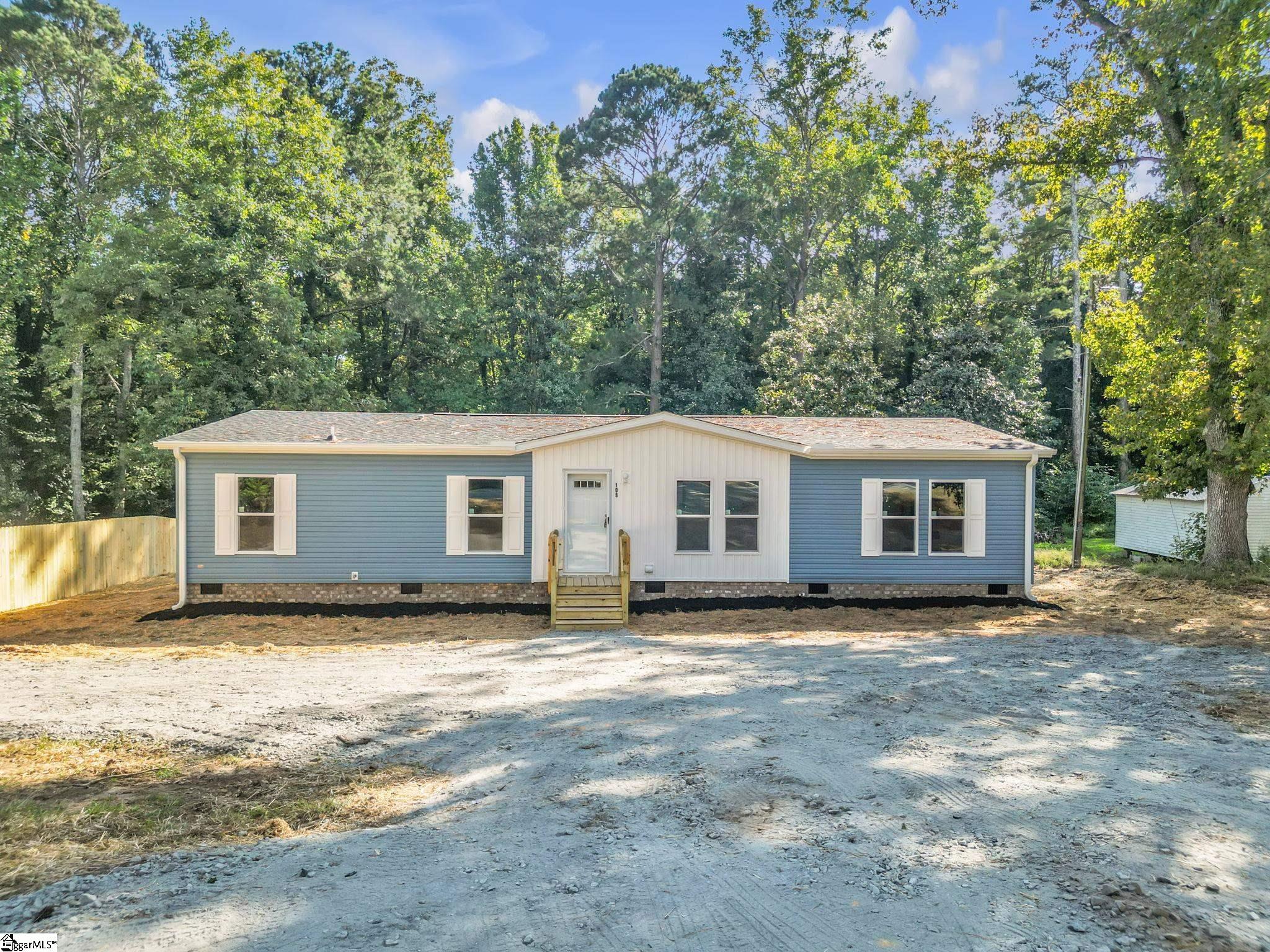 108 Parkview Road Property Photo 1