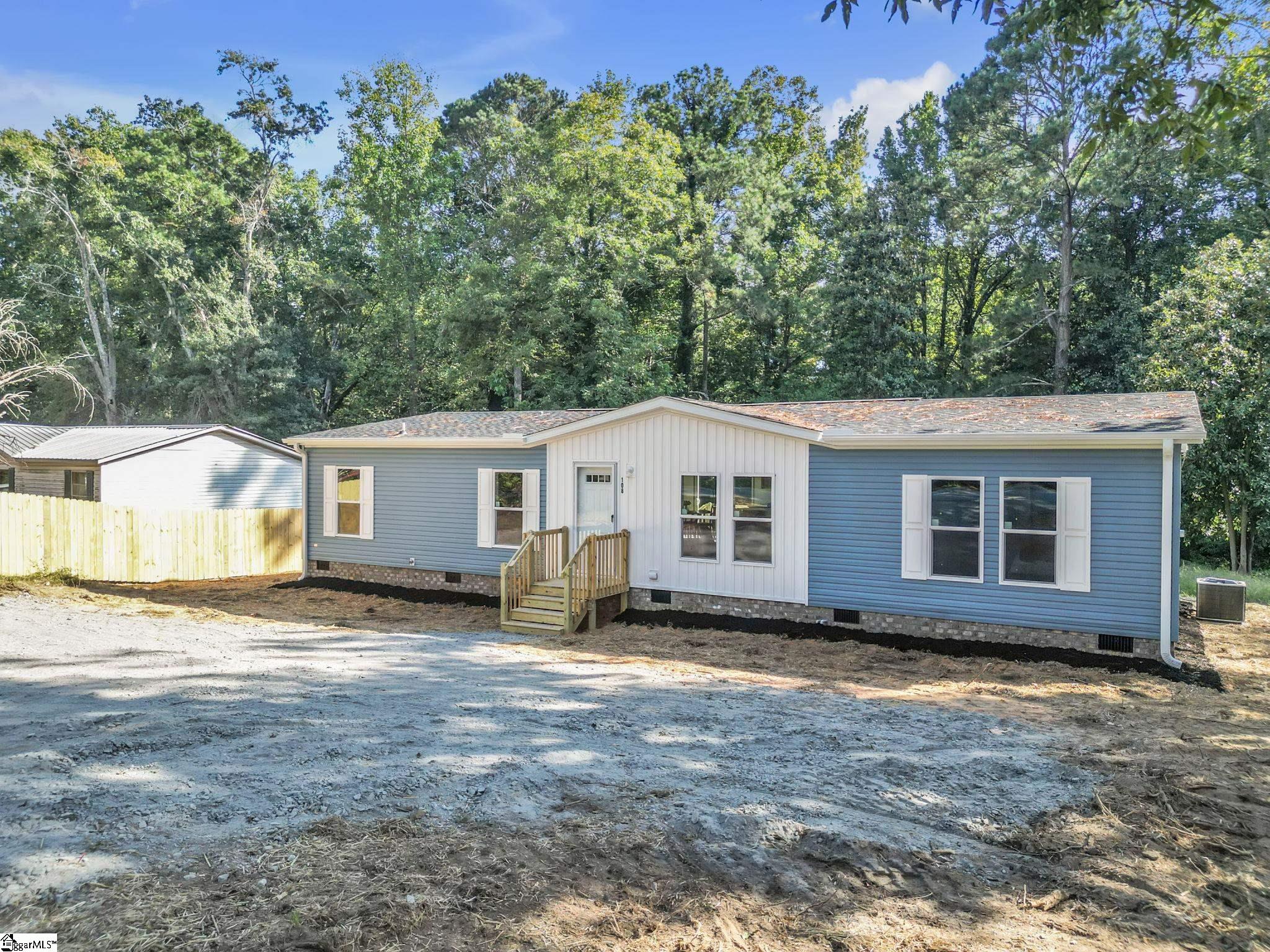 108 Parkview Road Property Photo 2