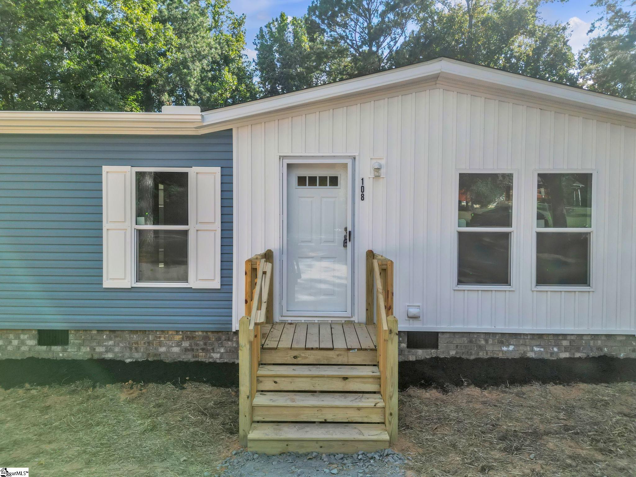 108 Parkview Road Property Photo 4