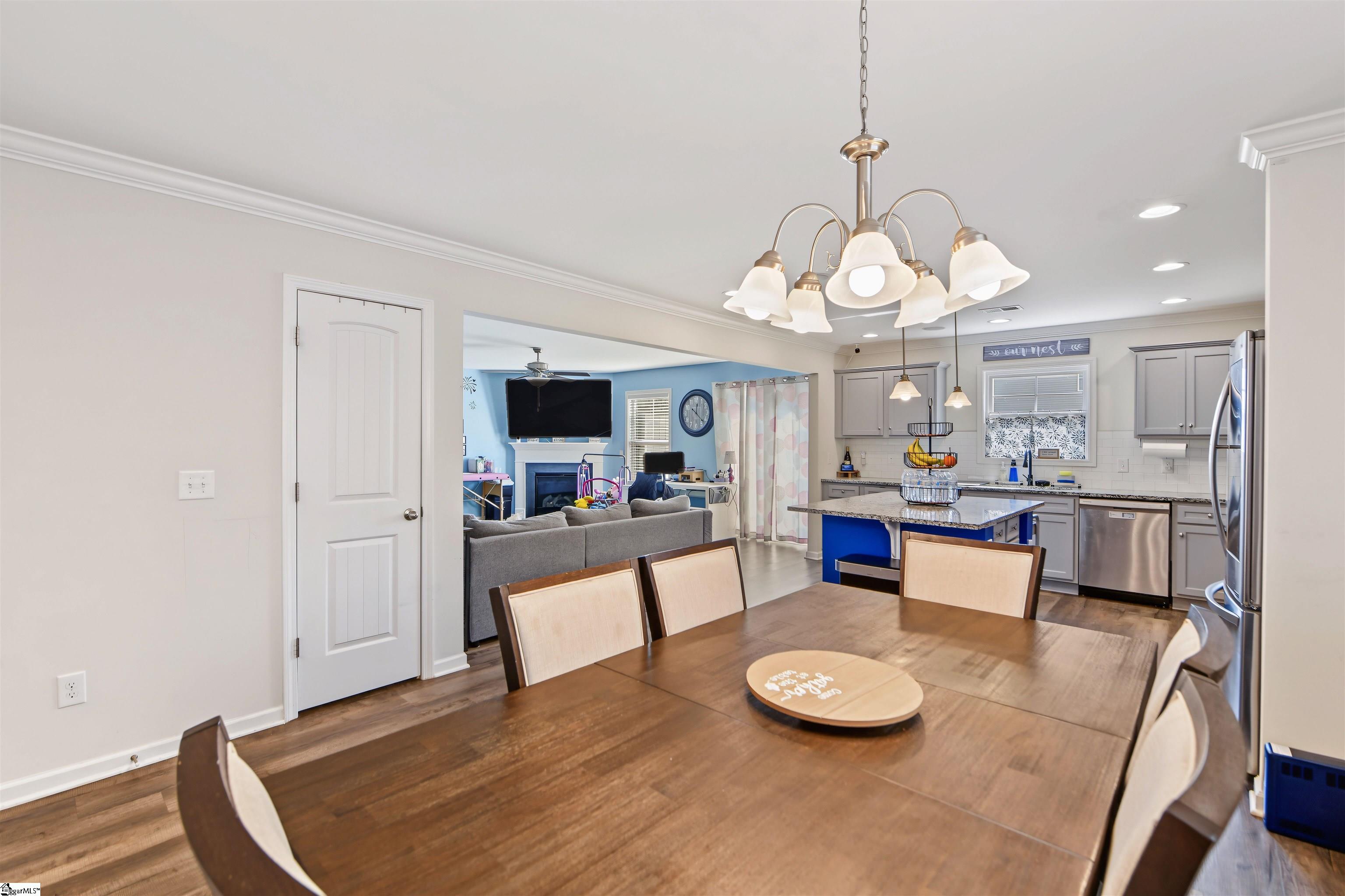 115 Solstice Street Property Photo 10