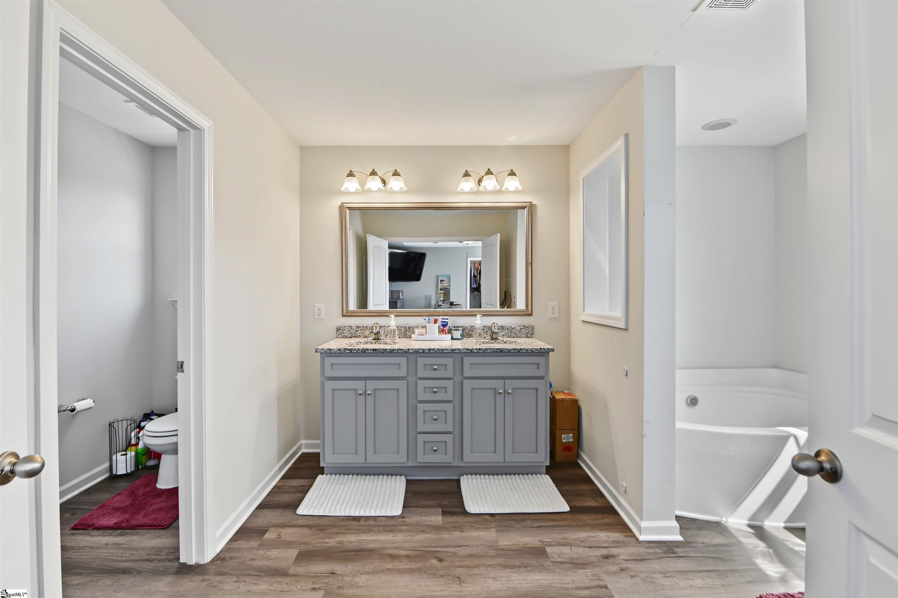 115 Solstice Street Property Photo 17