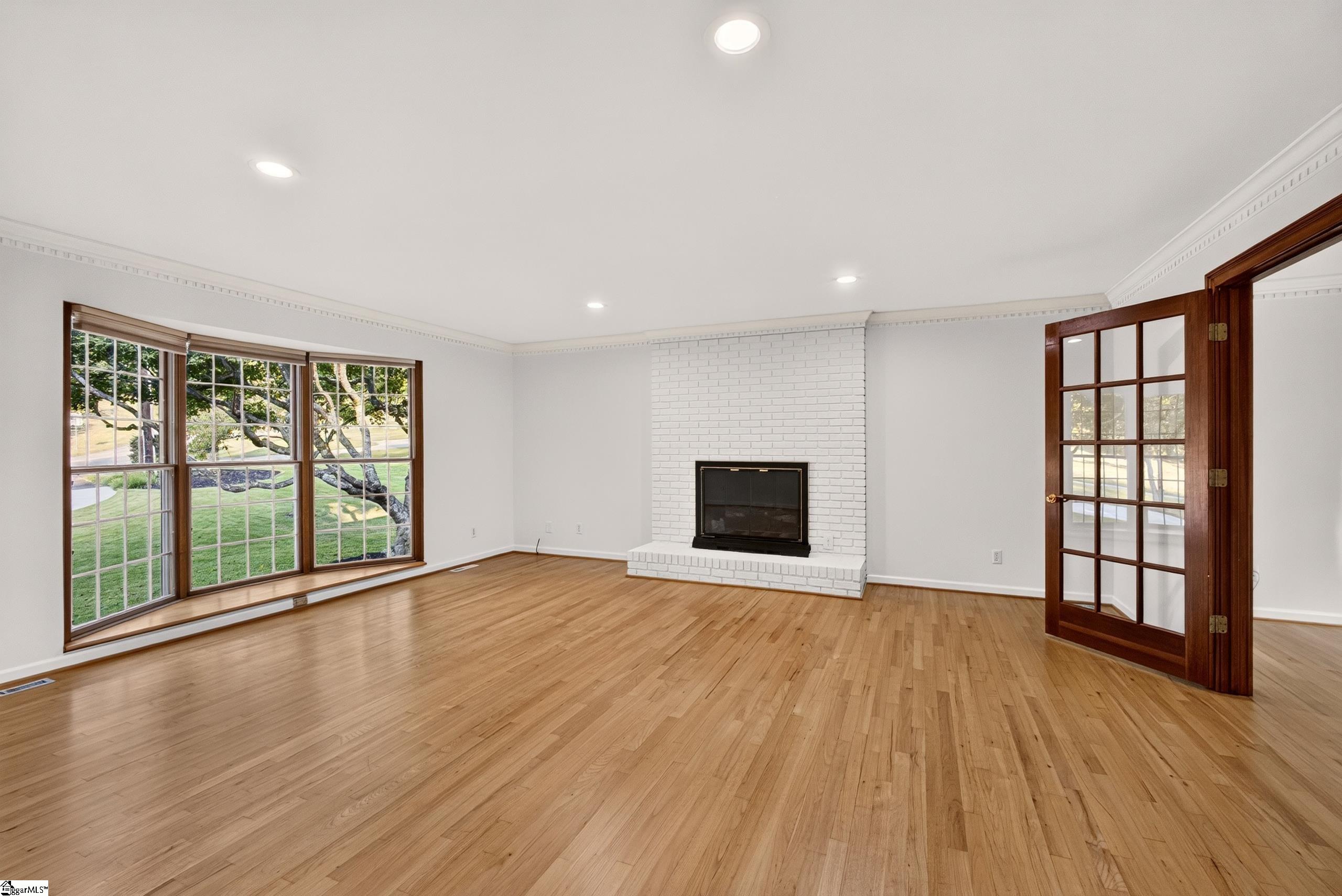 5 Crestline Road Property Photo 5