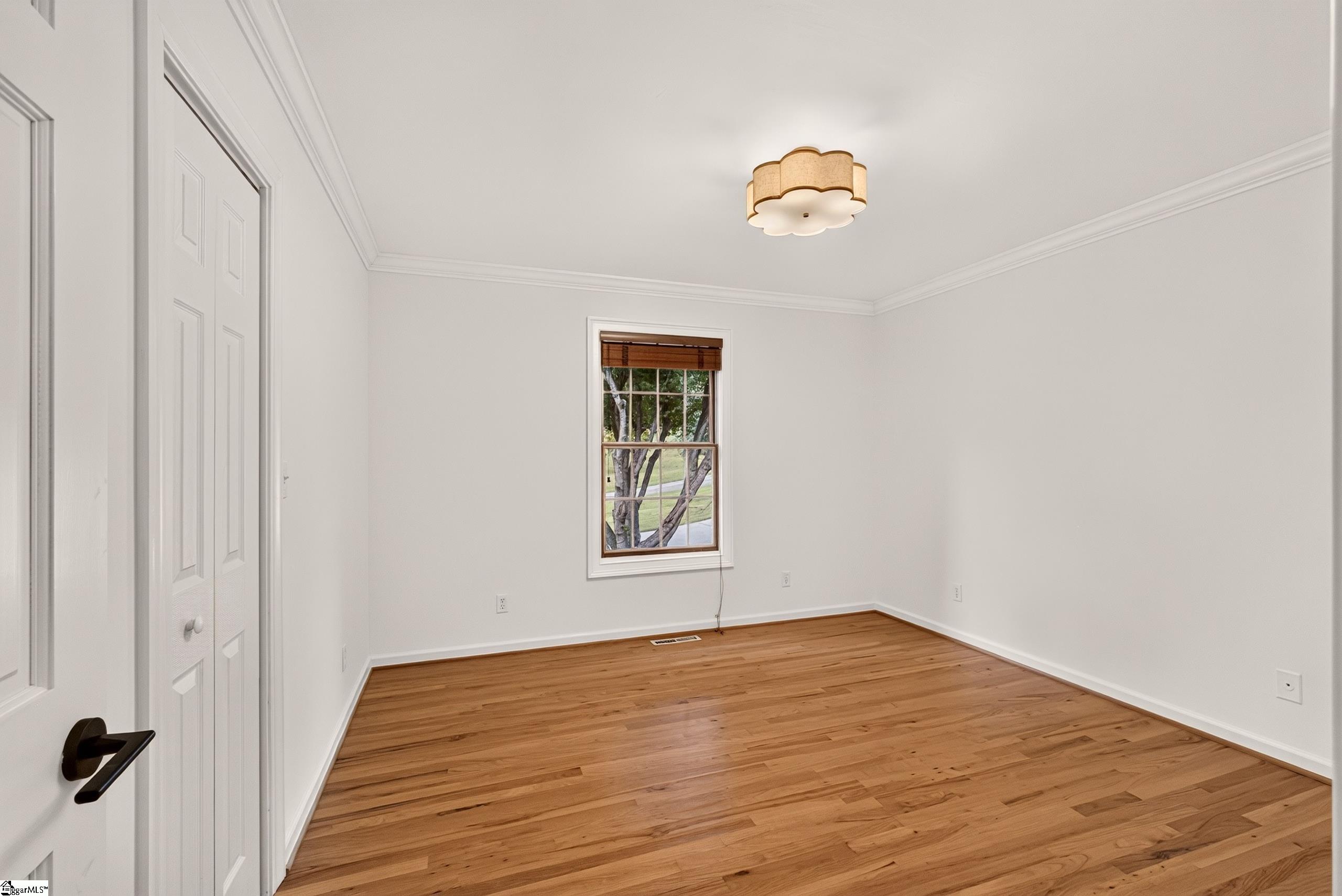 5 Crestline Road Property Photo 19