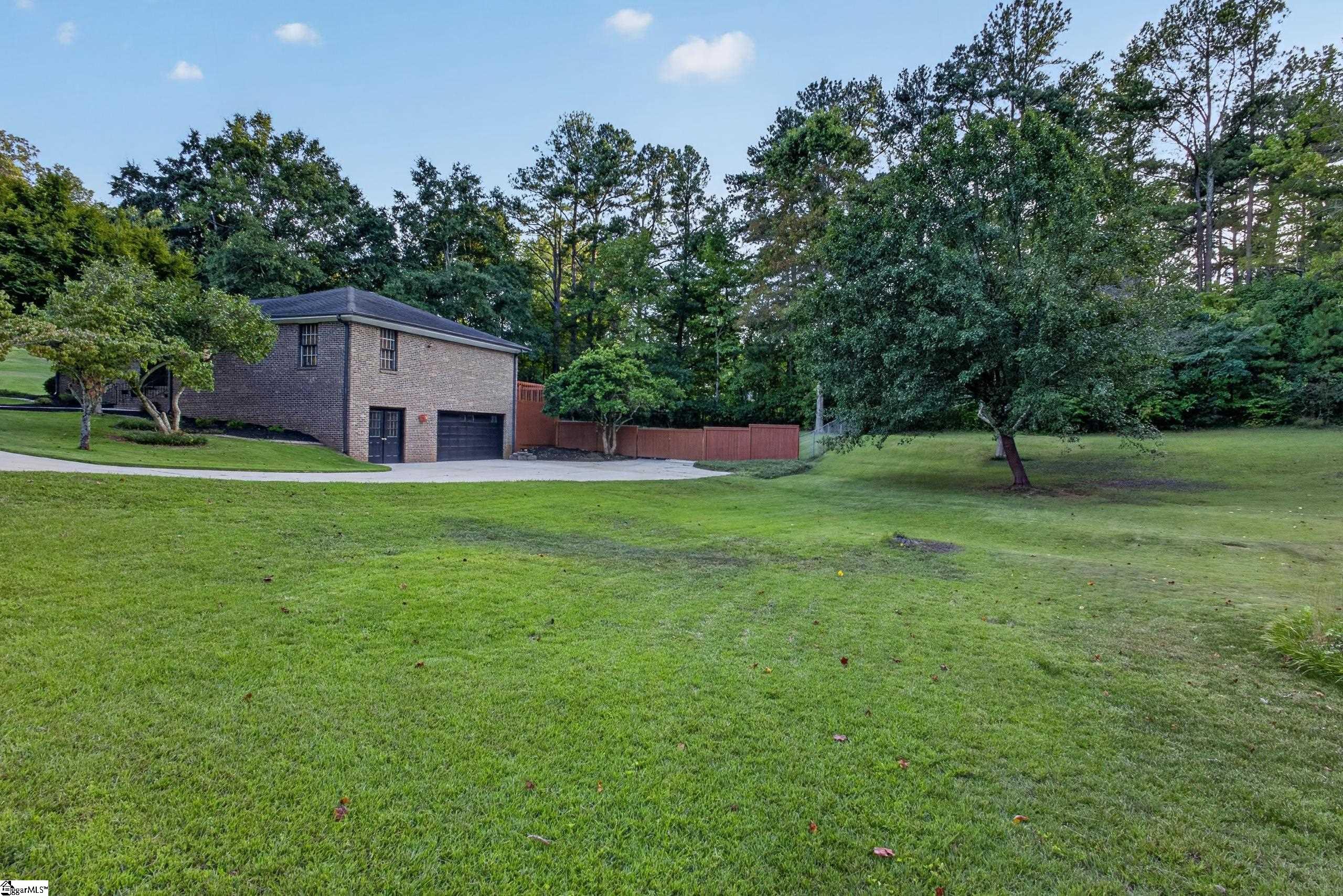 5 Crestline Road Property Photo 29