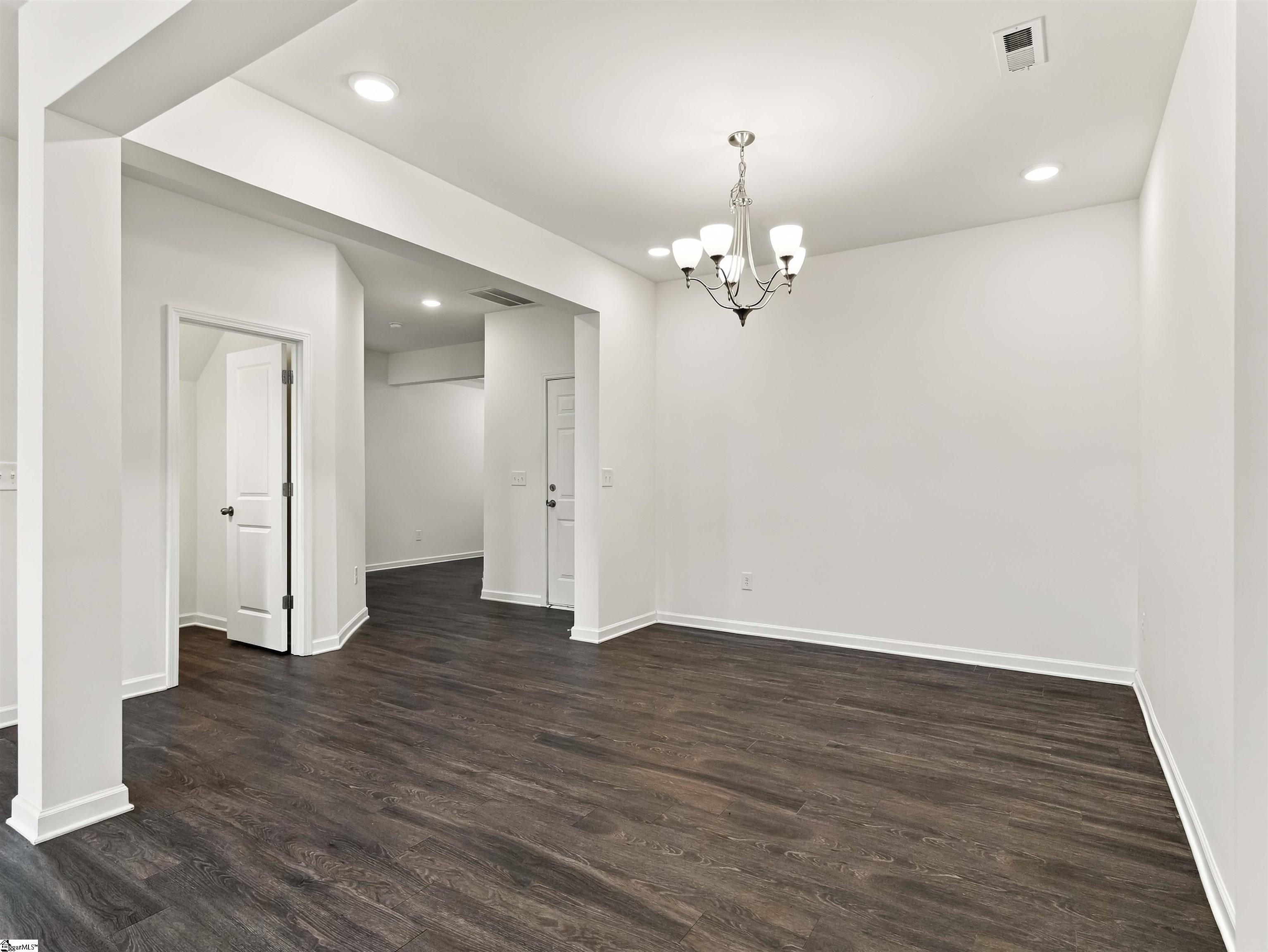 6045 Haddington Drive Property Photo 8