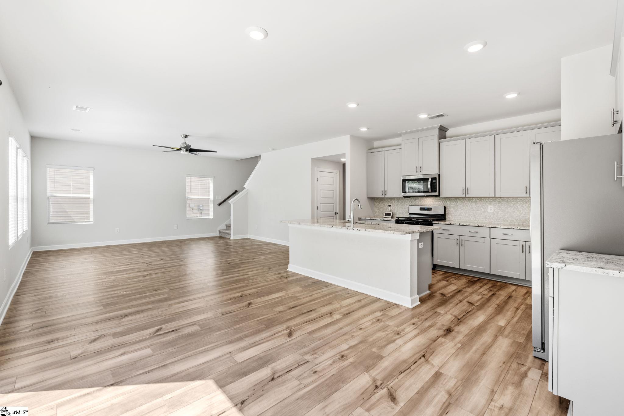 109 Mainsail Way Property Photo 12
