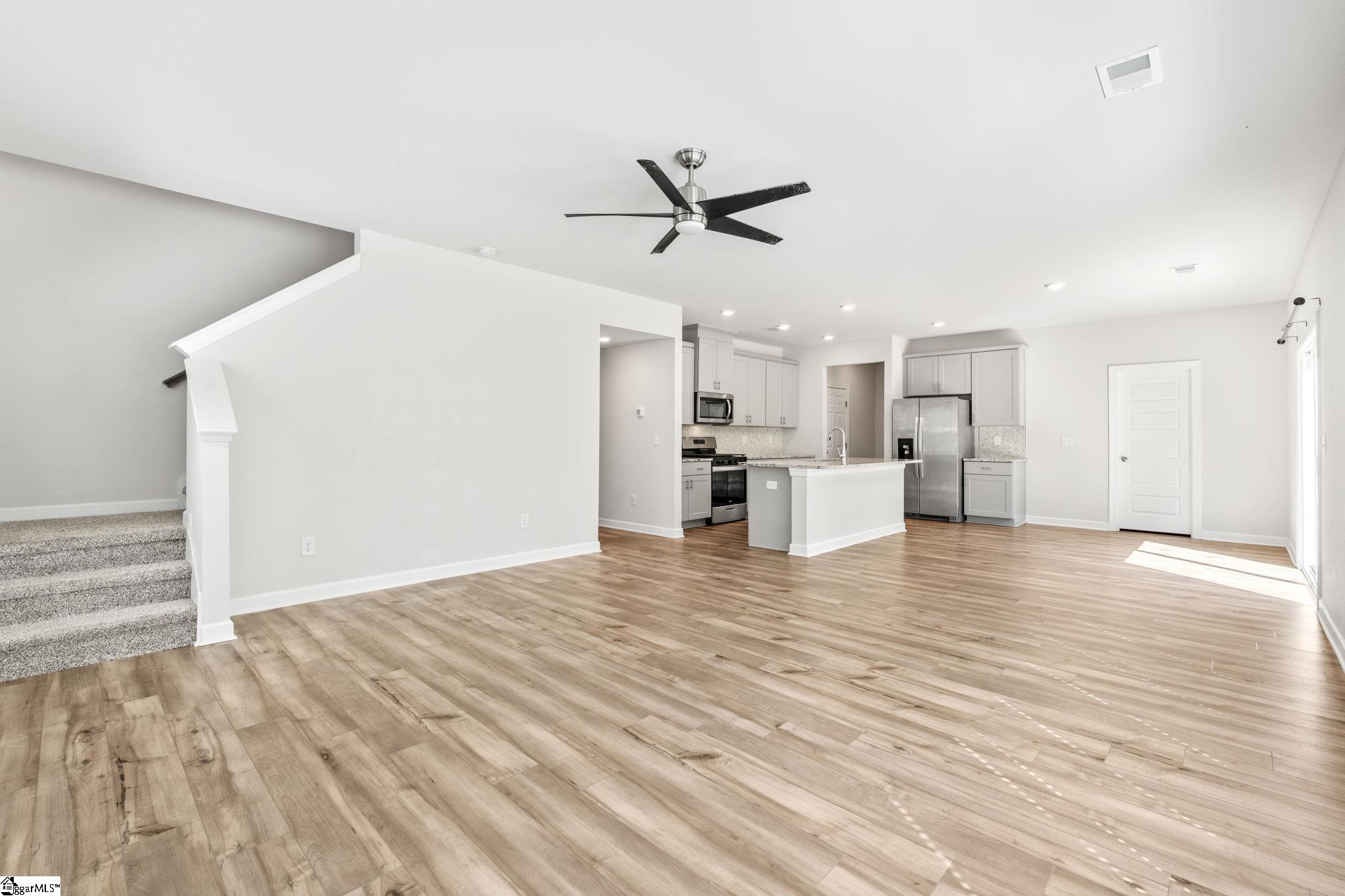 109 Mainsail Way Property Photo 16