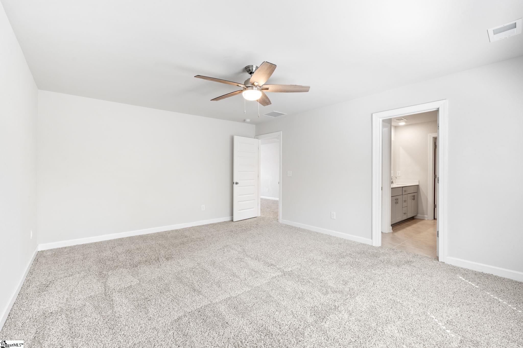109 Mainsail Way Property Photo 23