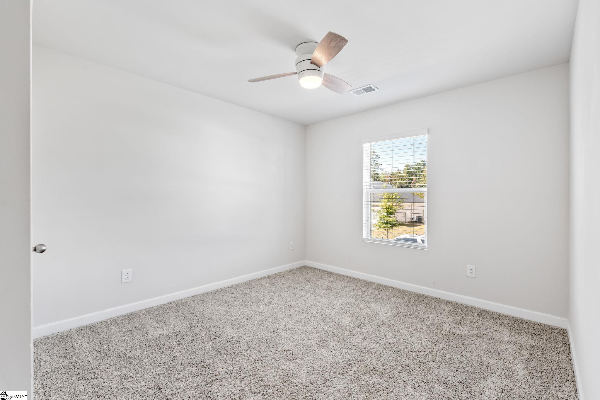 109 Mainsail Way Property Photo 28