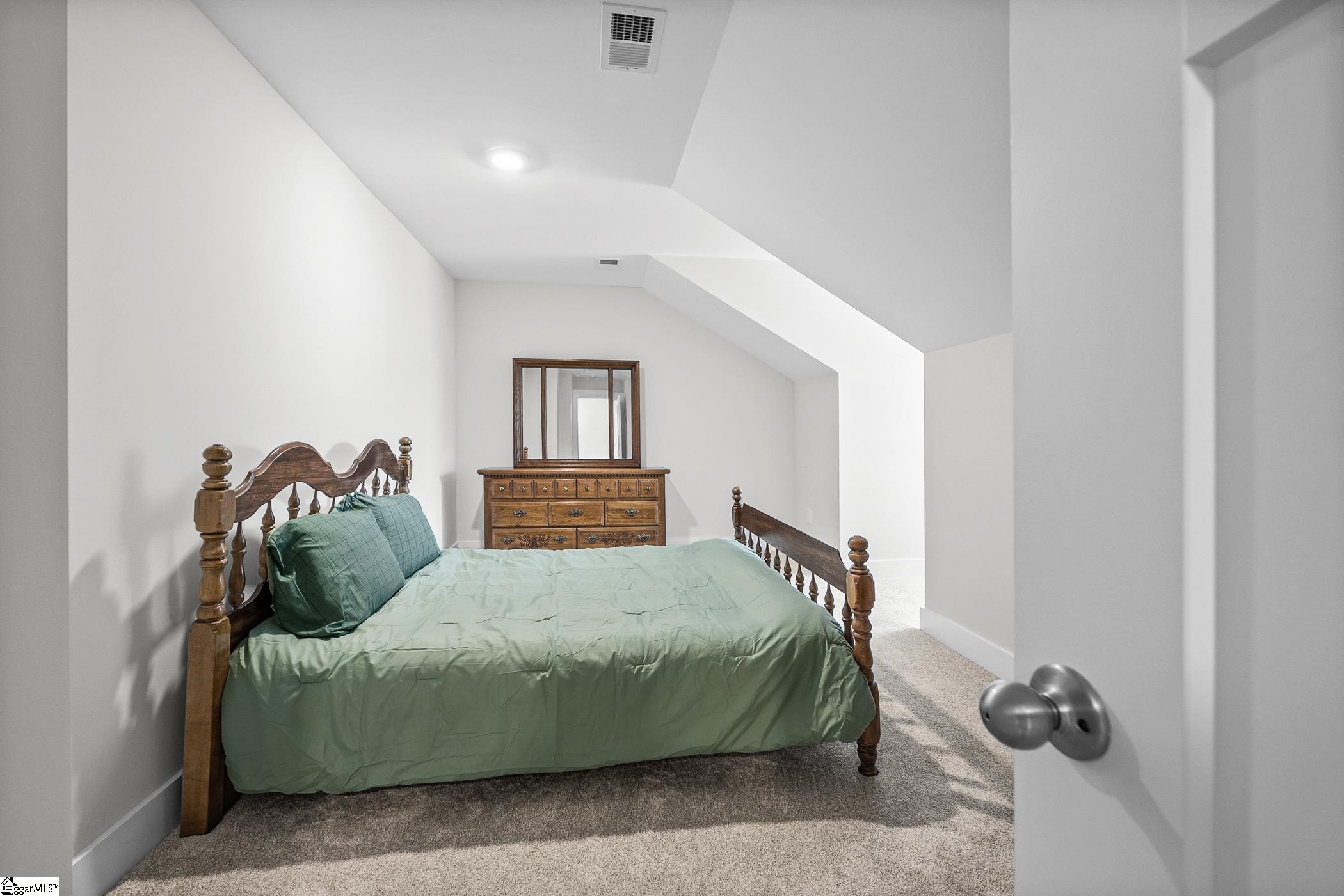414 Ambleside Lane Property Photo 18