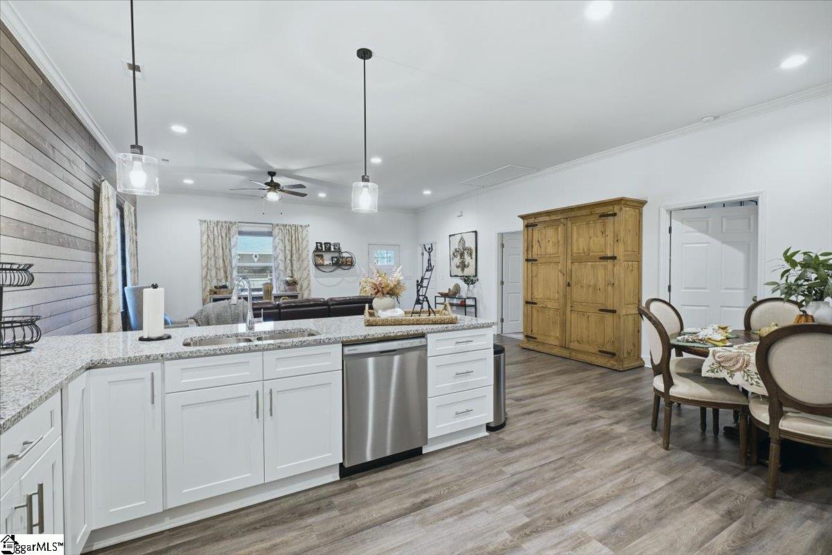 6 7th Street Property Photo 14