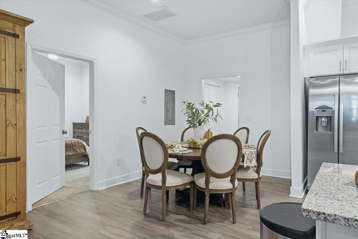 6 7th Street Property Photo 15