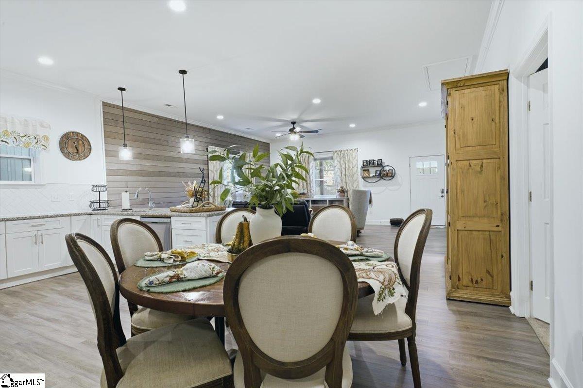 6 7th Street Property Photo 16