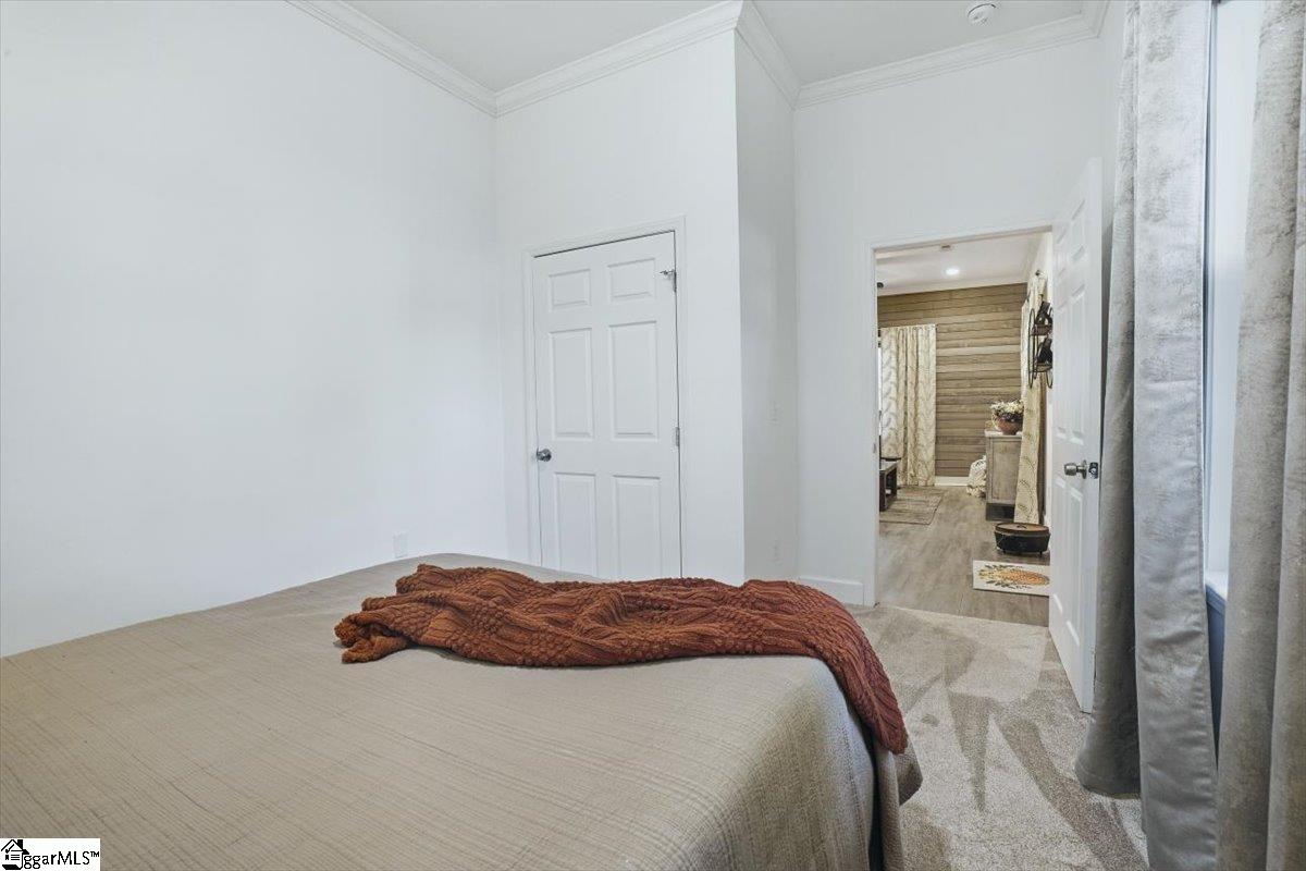 6 7th Street Property Photo 18