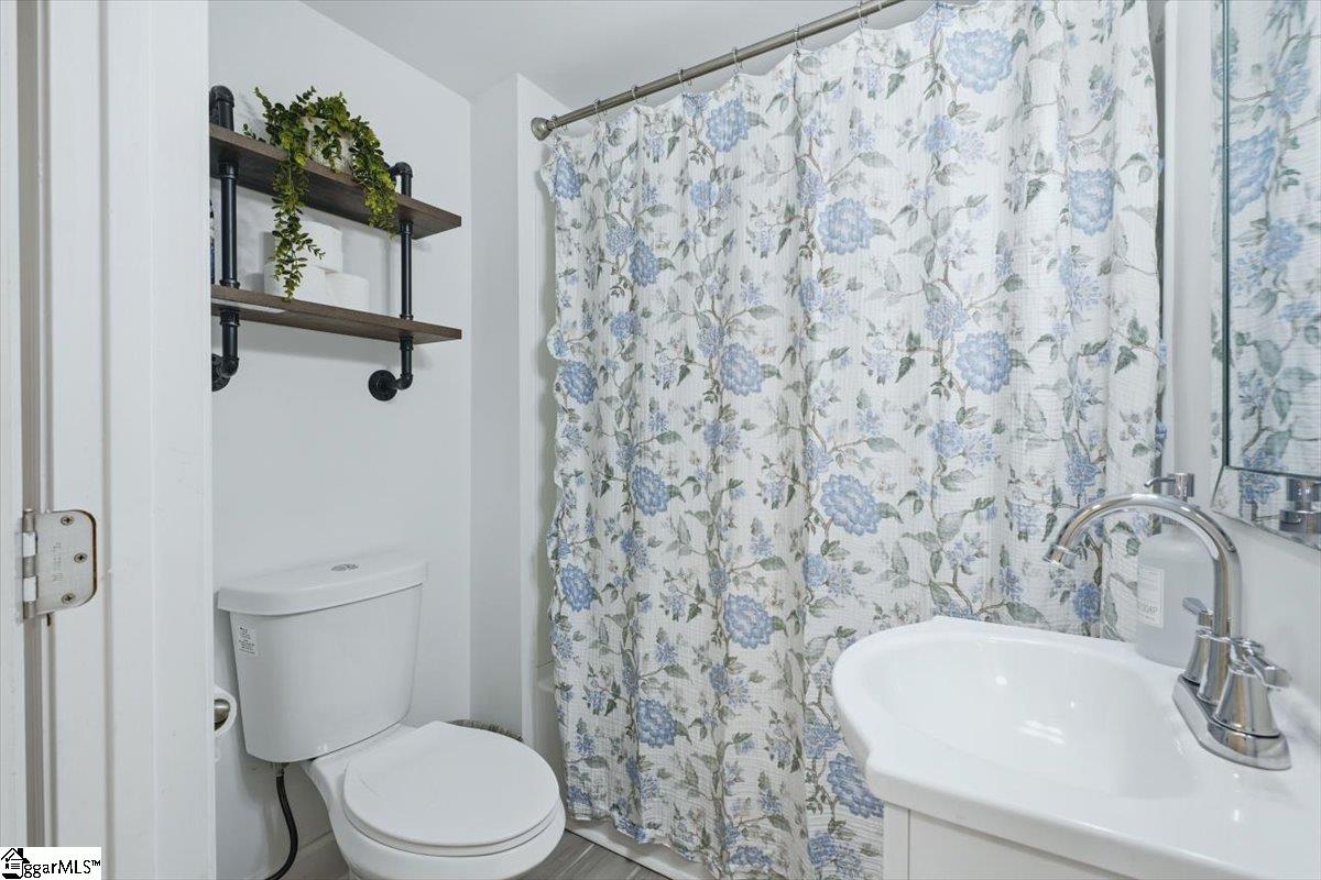 6 7th Street Property Photo 27