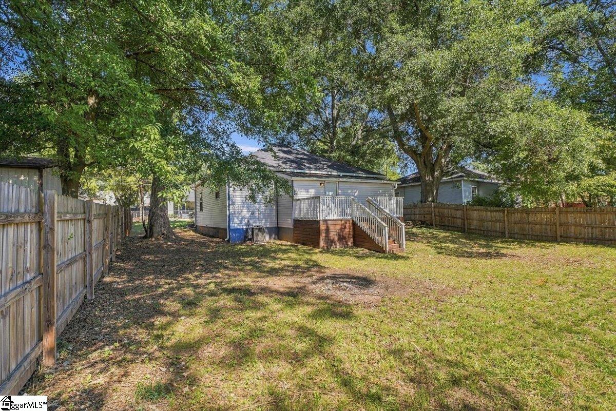 6 7th Street Property Photo 28