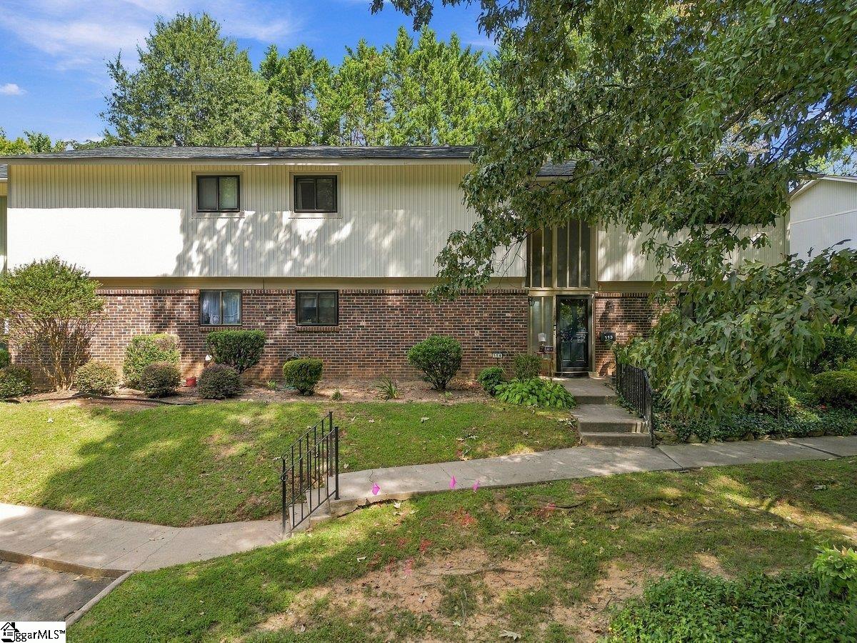 114 Briarview Circle Property Photo 33