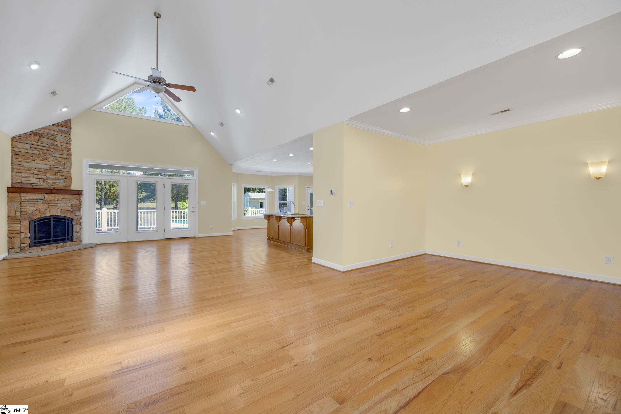 120 Ranch Court Property Photo 9