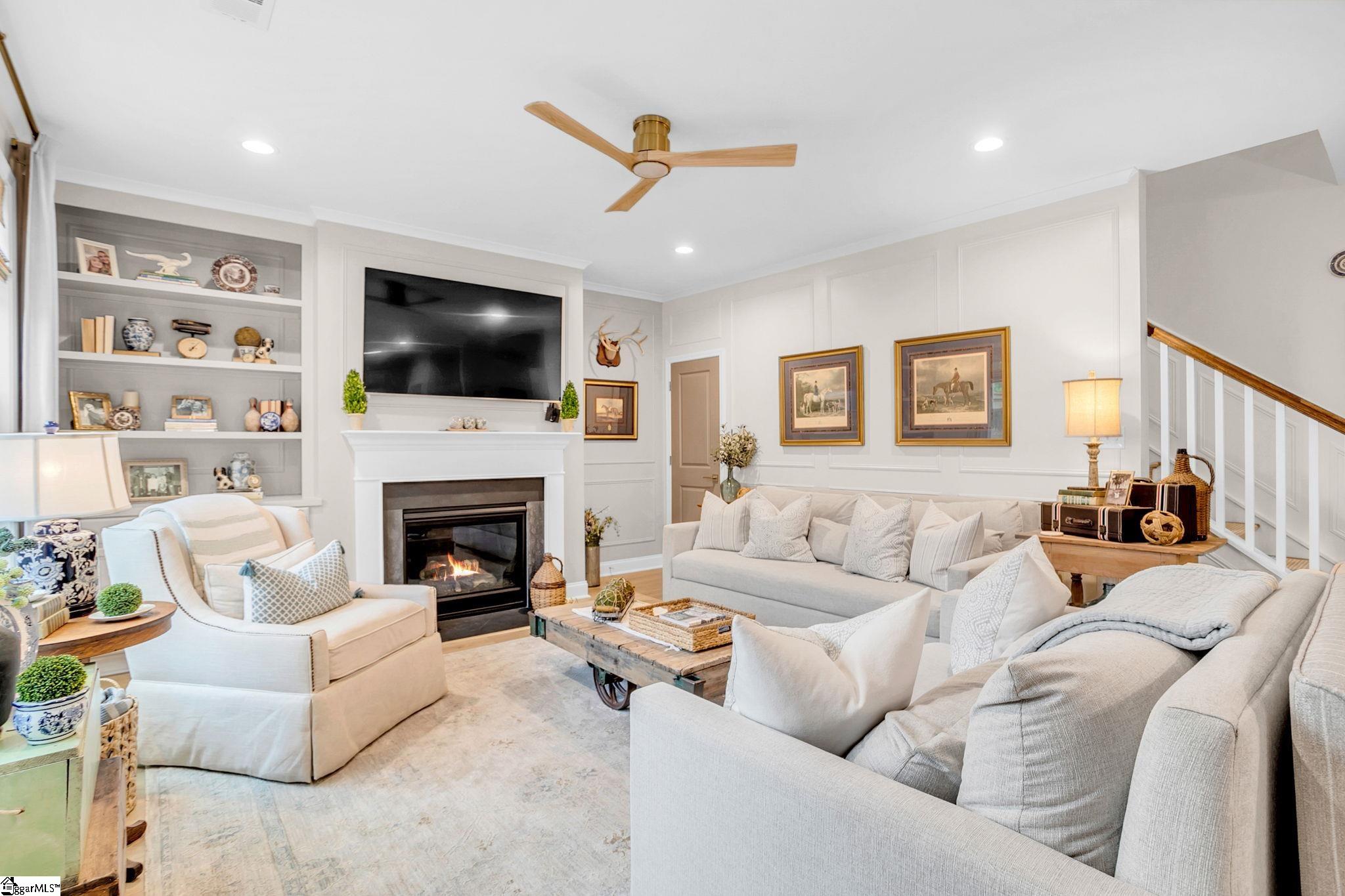 106 Winding Stream Circle Property Photo 16