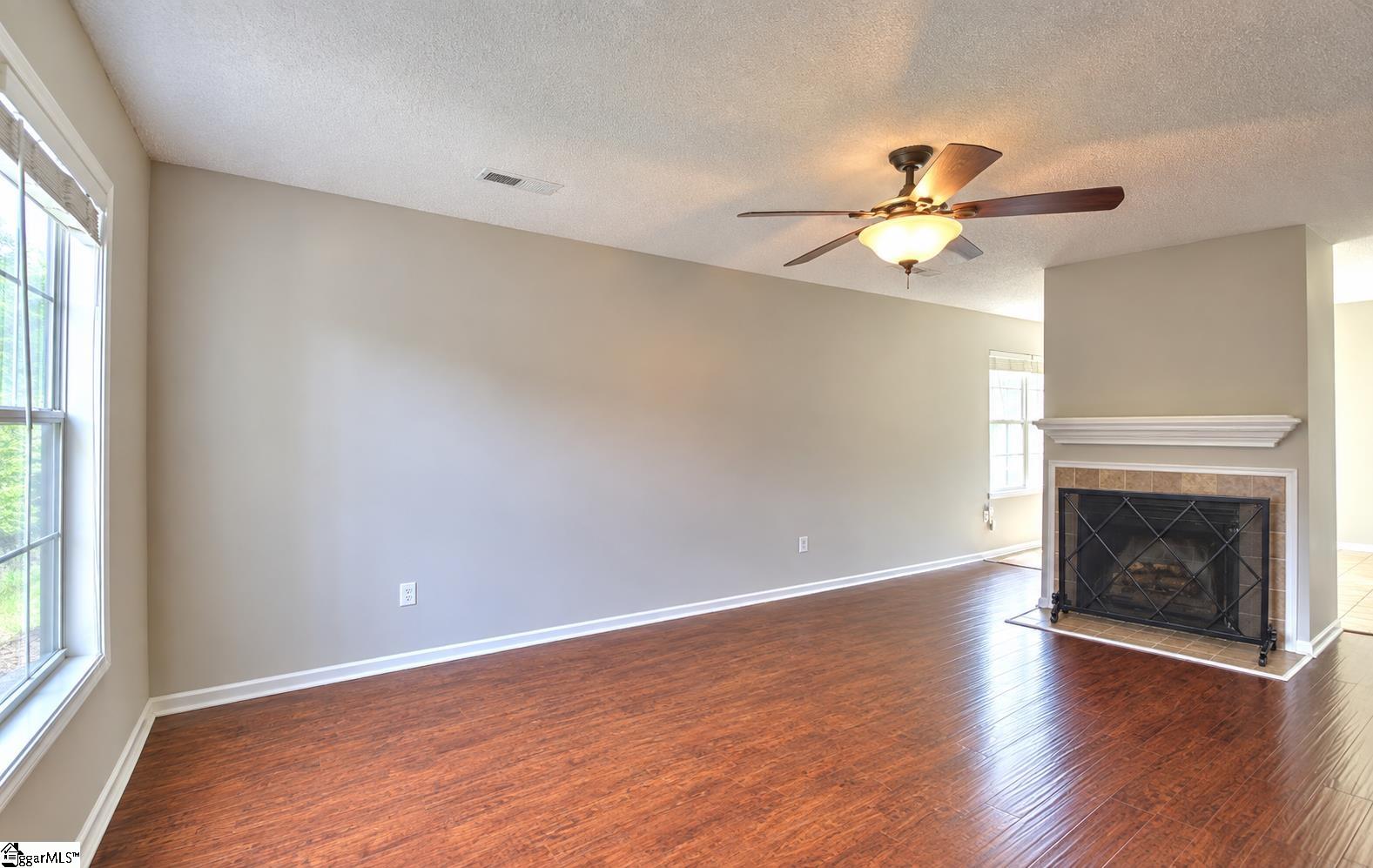 46 Hayfield Lane Property Photo 4