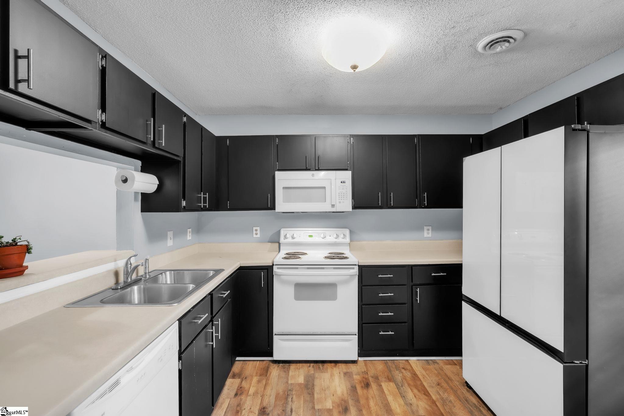 124 Shockley Street Property Photo 4