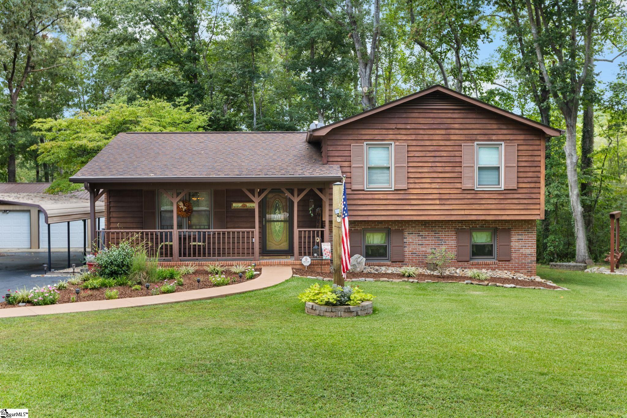 171 Venture Drive Property Photo 2
