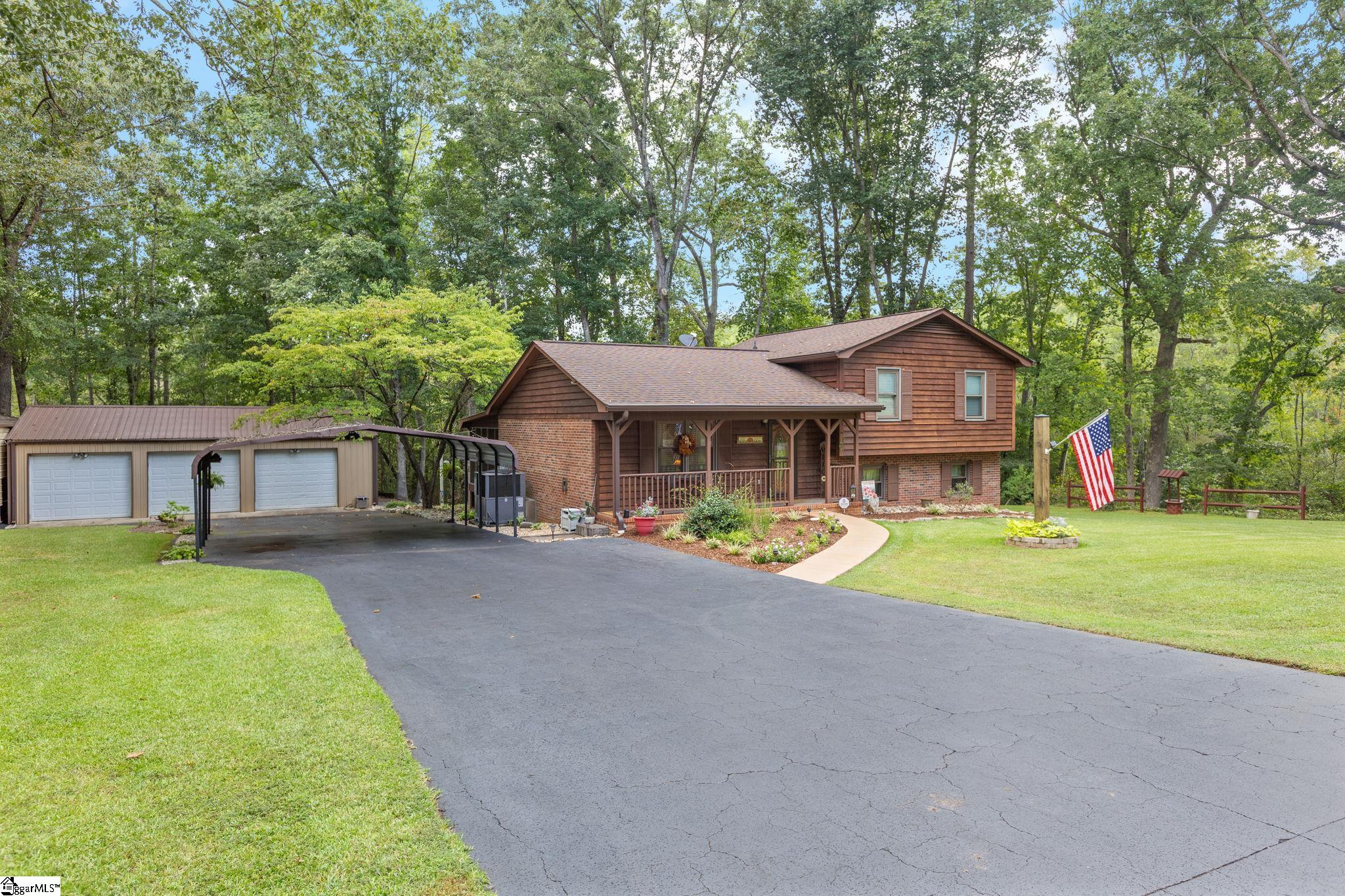171 Venture Drive Property Photo 3