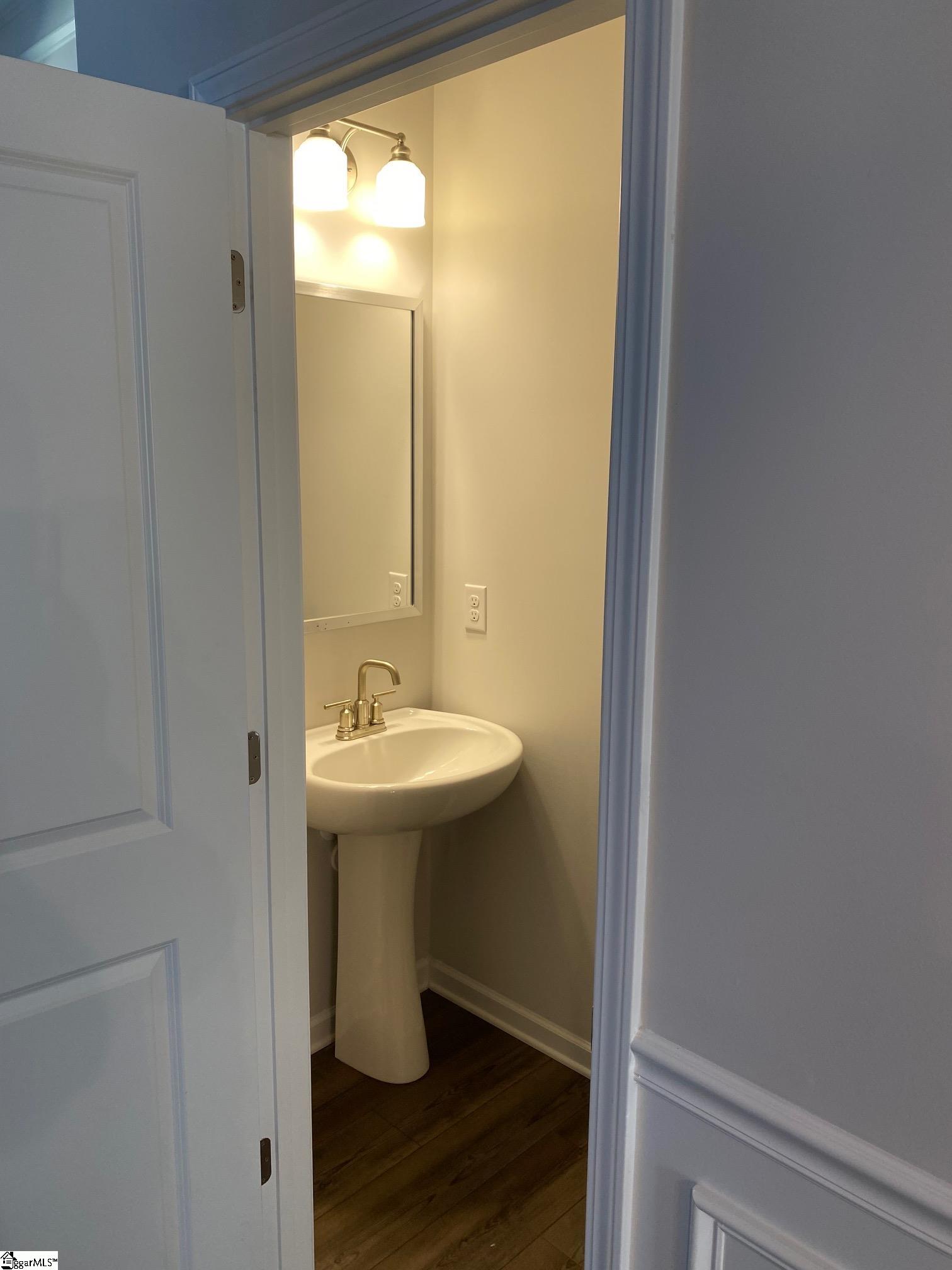 367 Intrepid Court Property Photo 7
