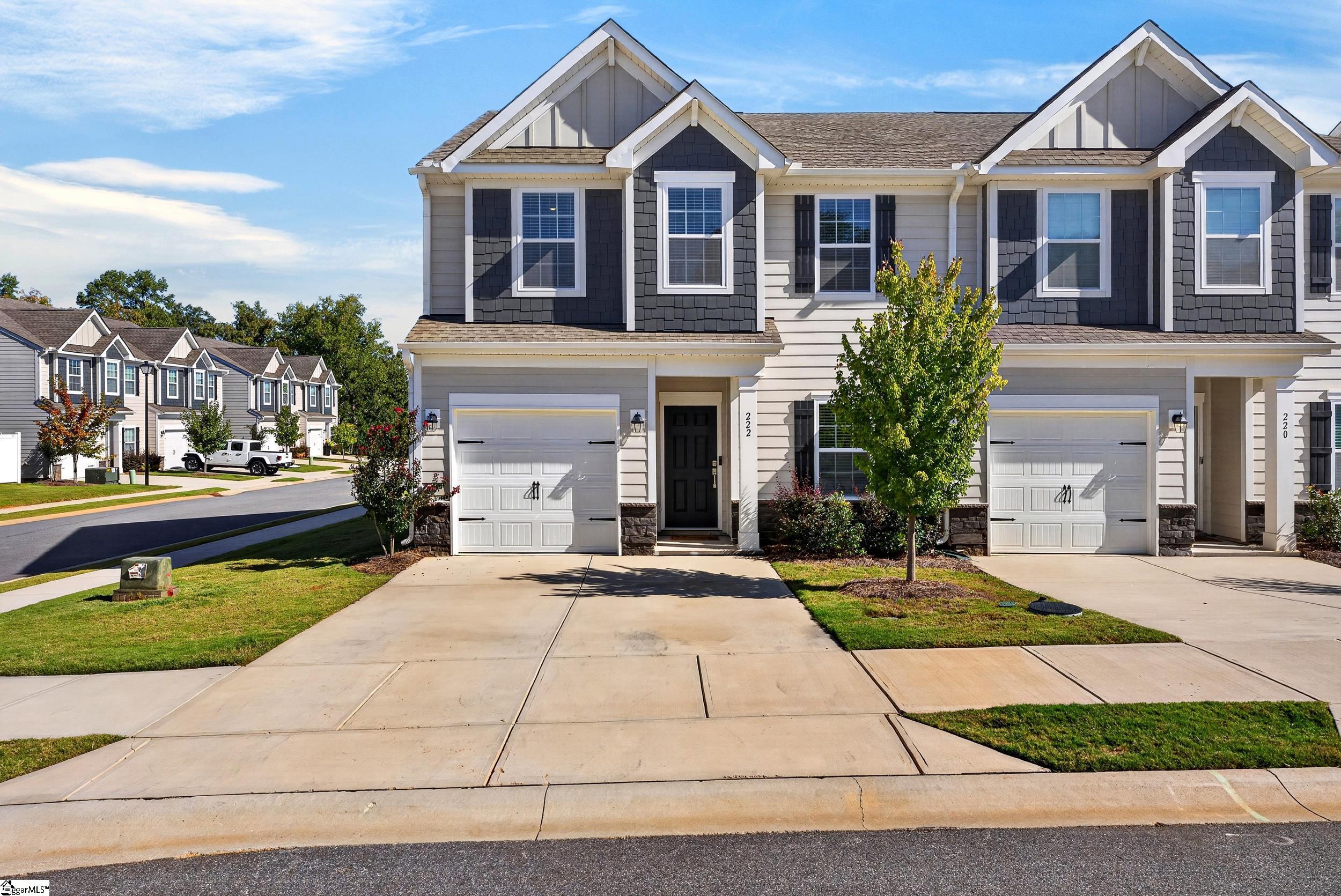 222 Paneer Lane Property Photo 1