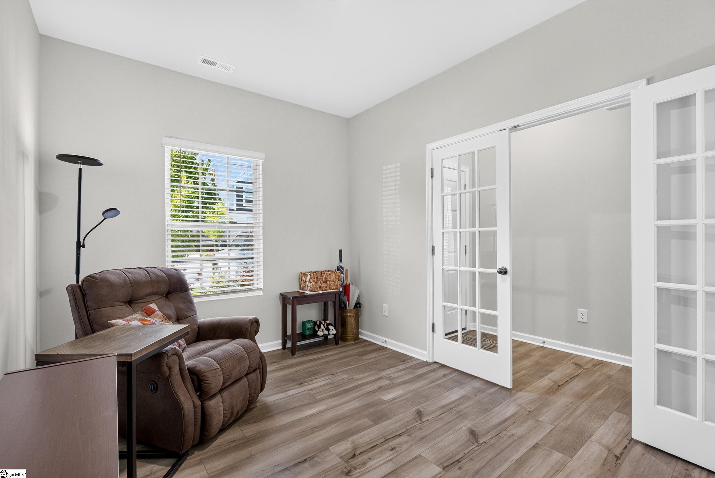 222 Paneer Lane Property Photo 5