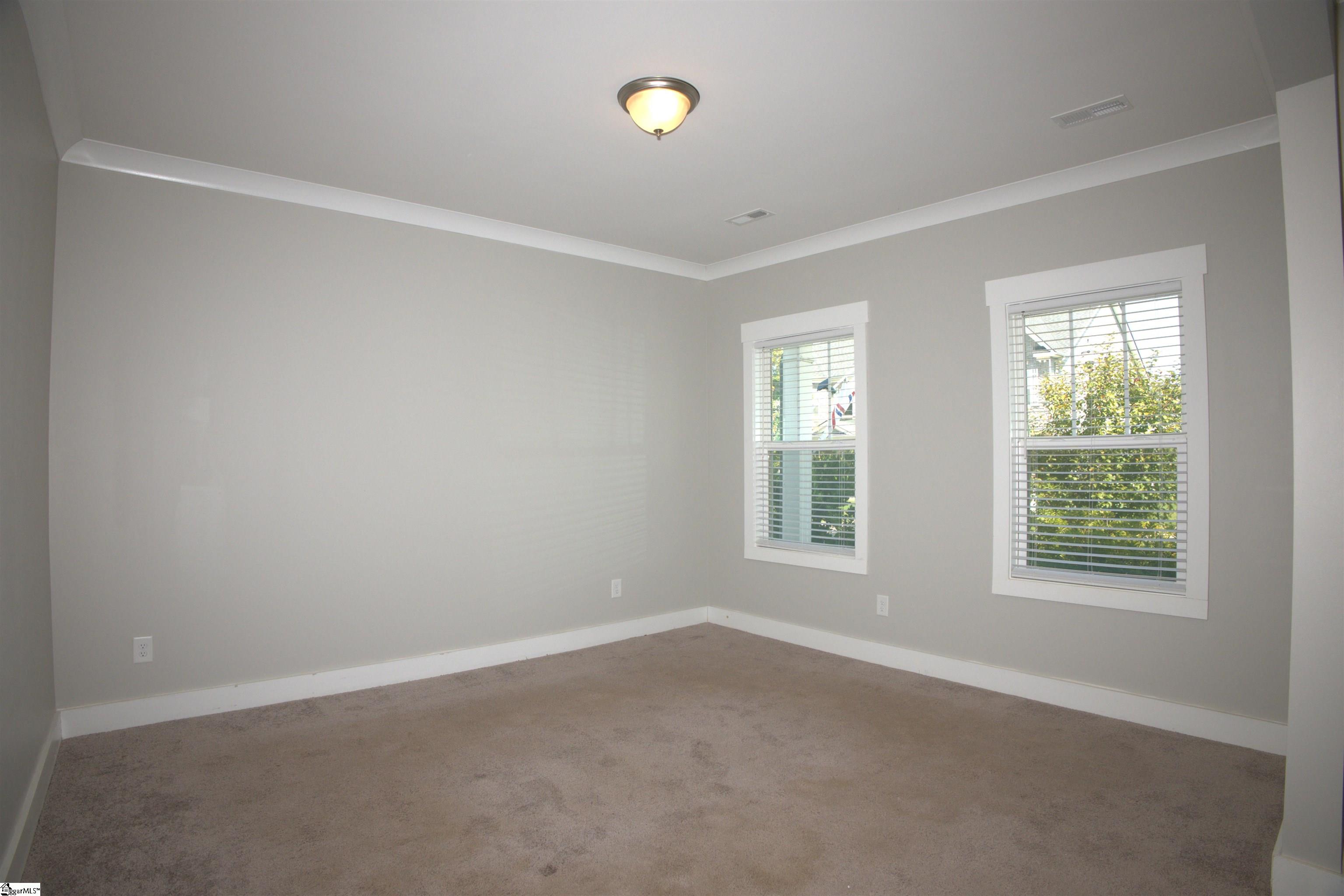 719 Ashdale Way Property Photo 6