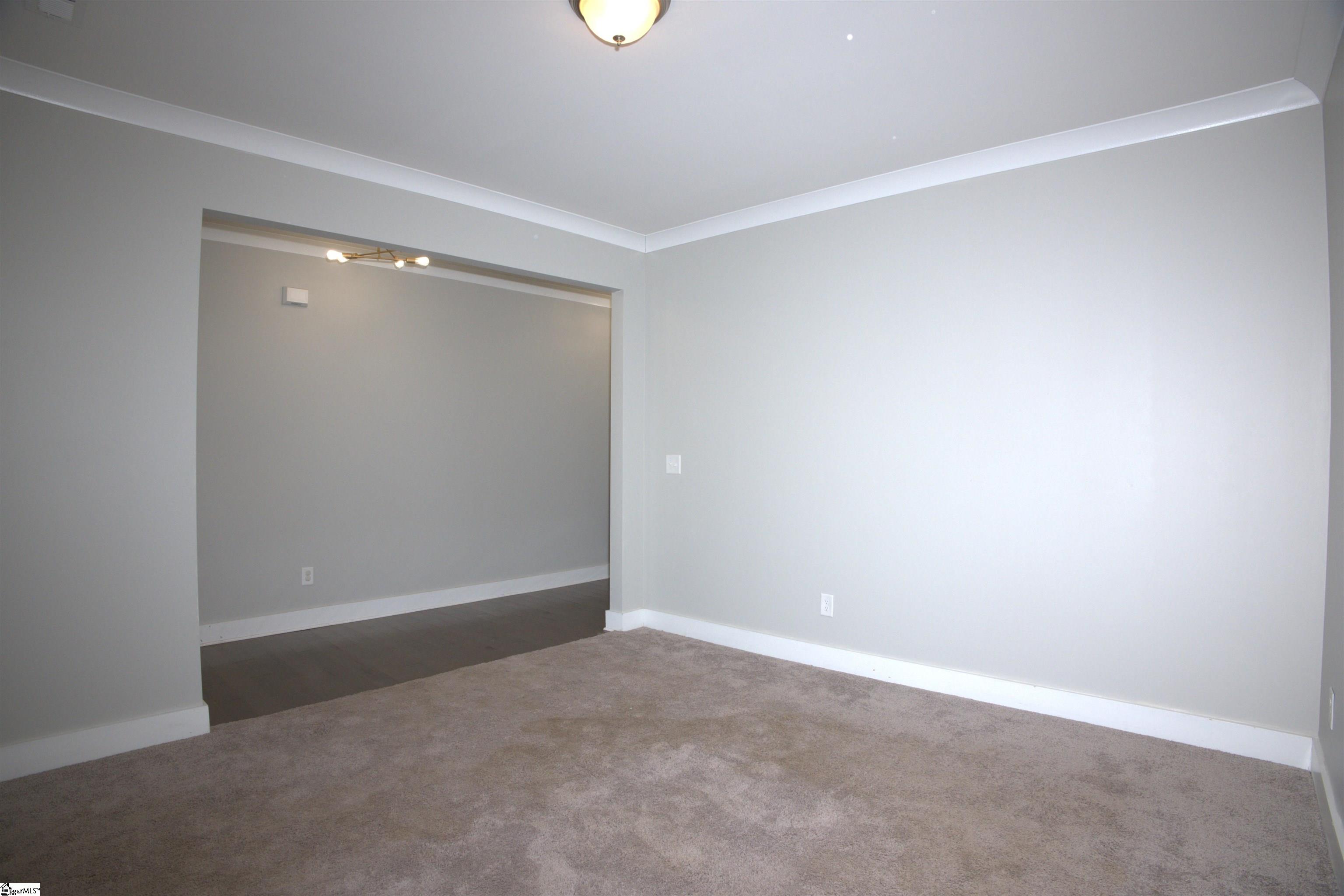 719 Ashdale Way Property Photo 7