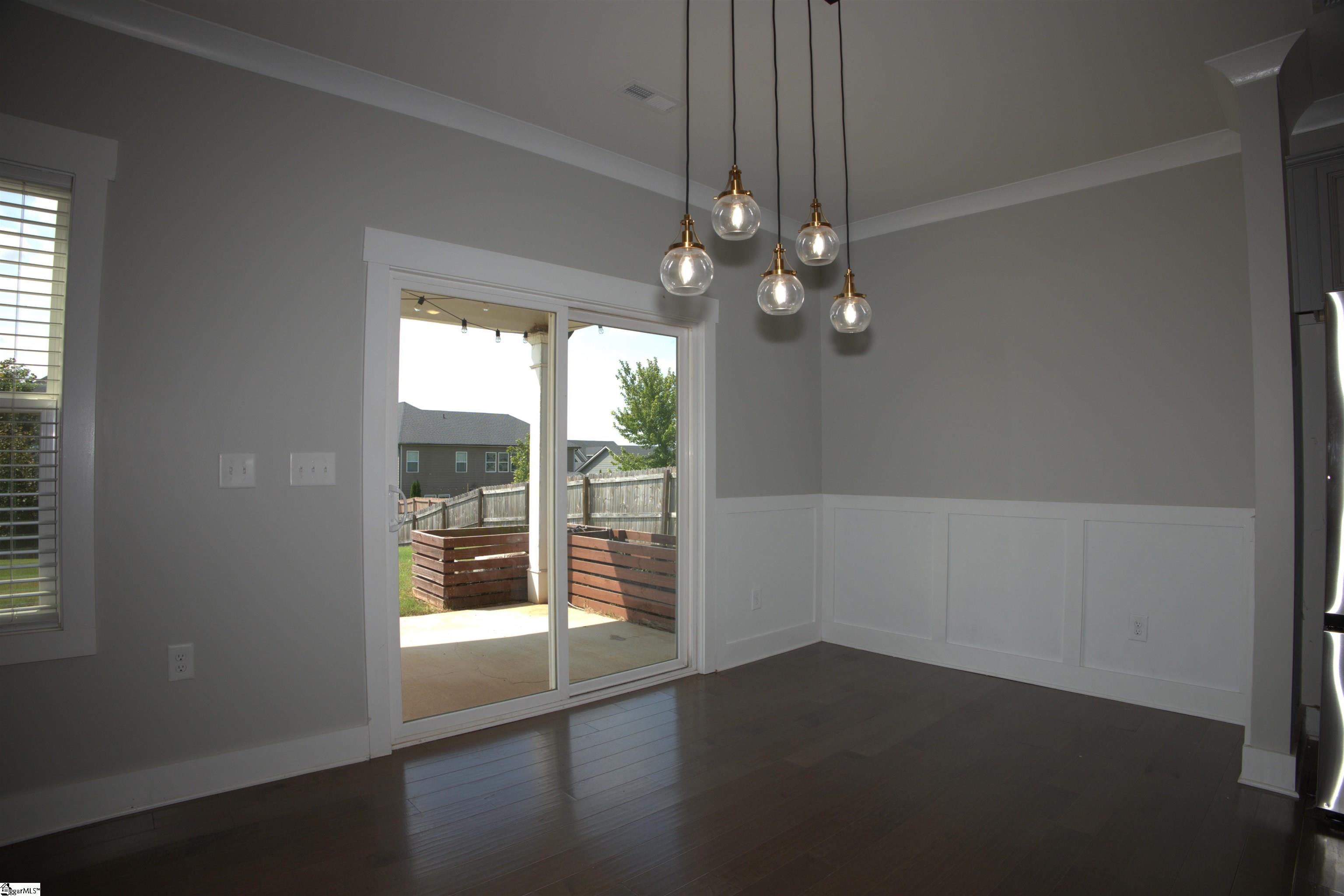 719 Ashdale Way Property Photo 14