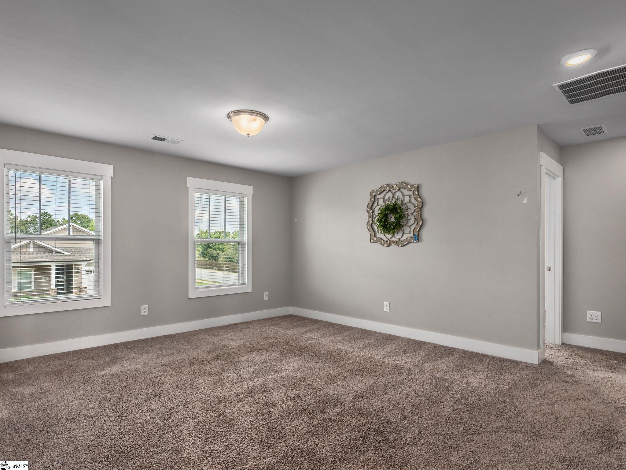 719 Ashdale Way Property Photo 25