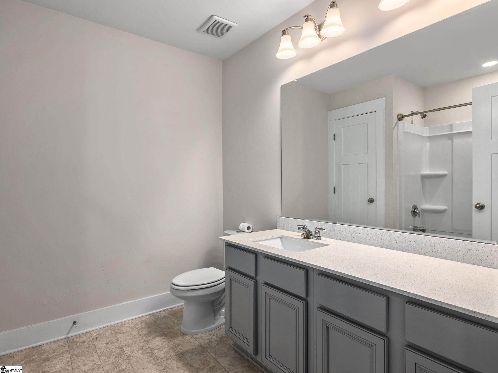 719 Ashdale Way Property Photo 27