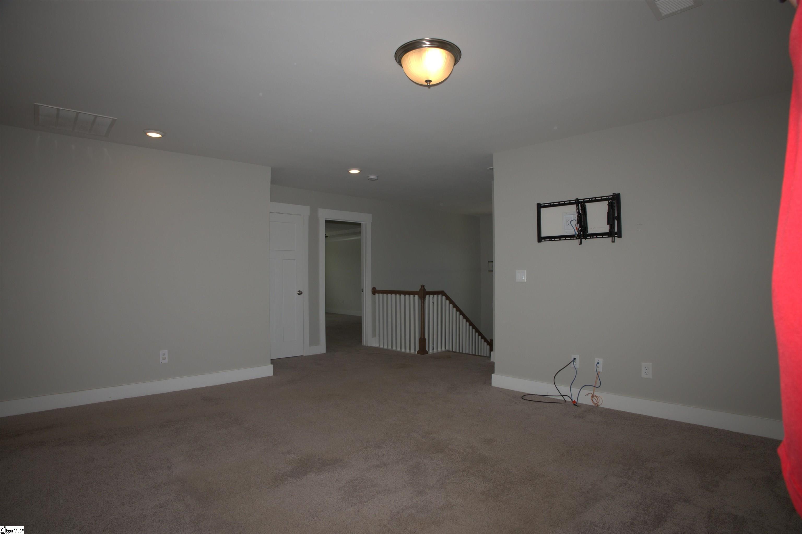 719 Ashdale Way Property Photo 29
