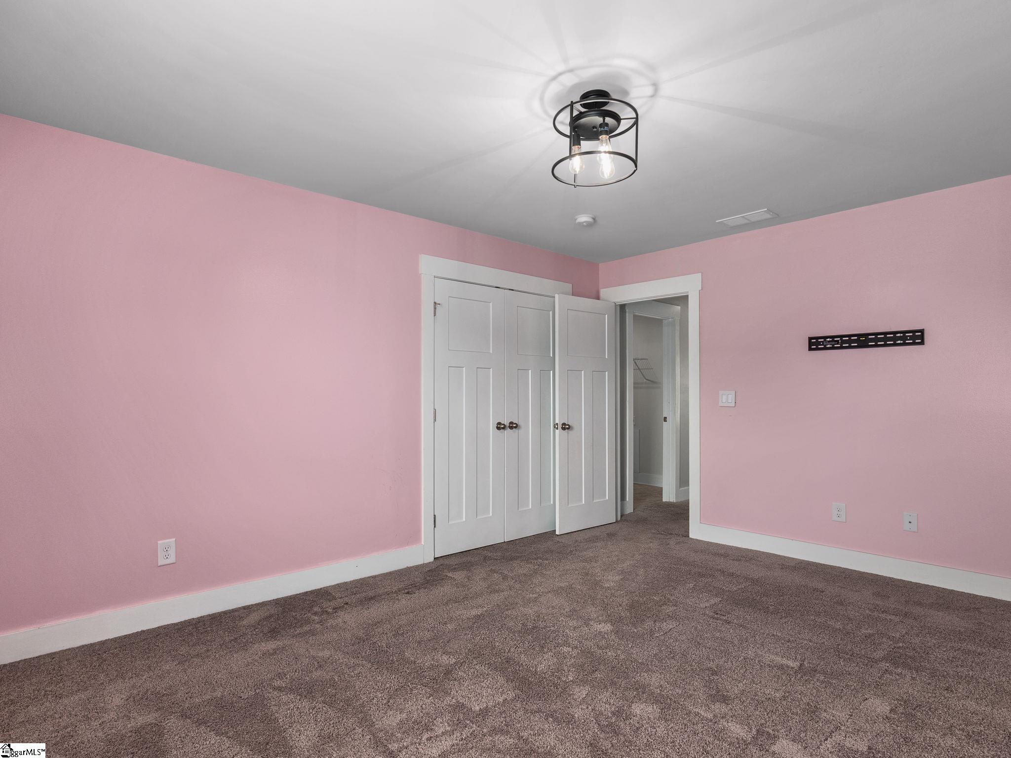 719 Ashdale Way Property Photo 30