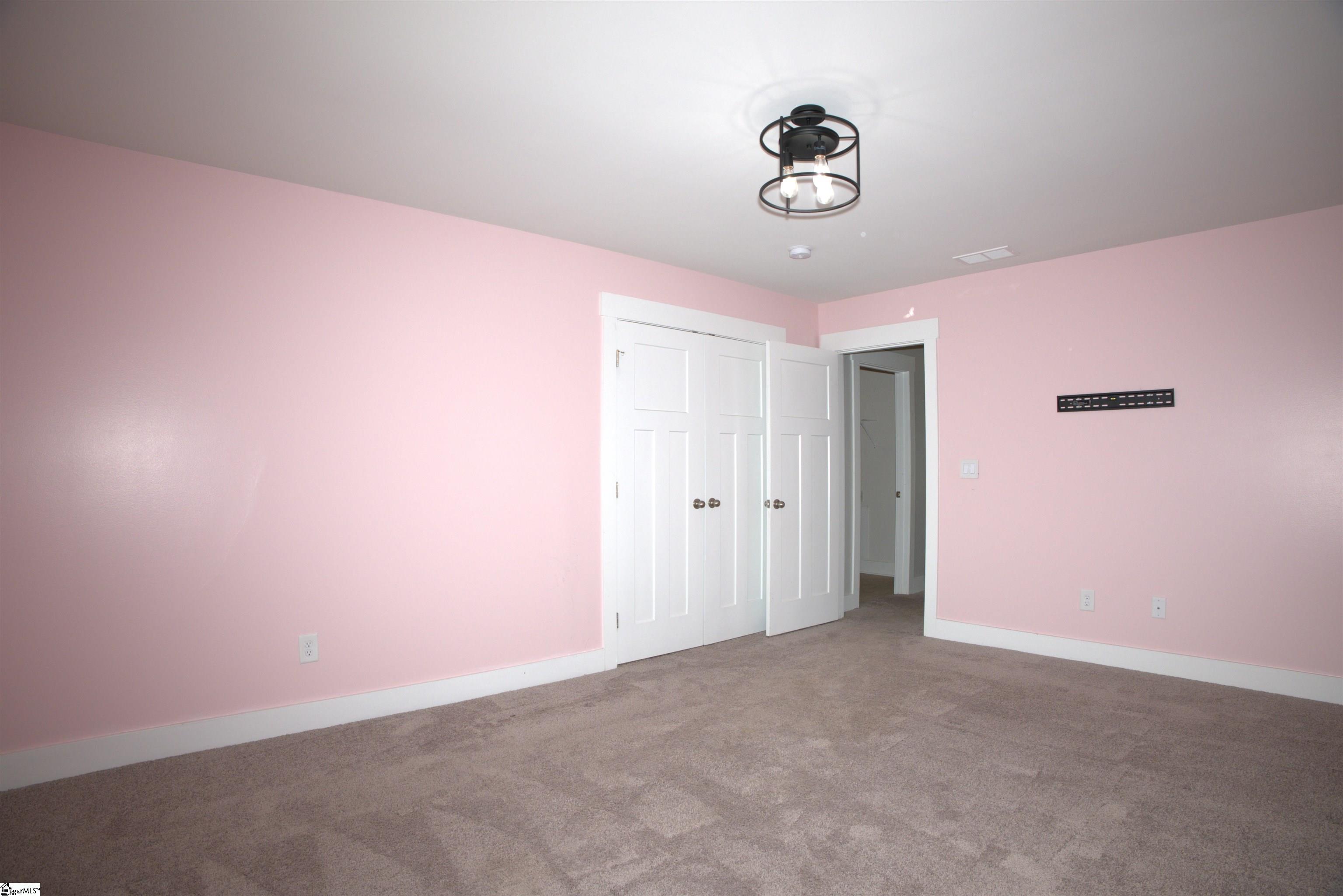 719 Ashdale Way Property Photo 34